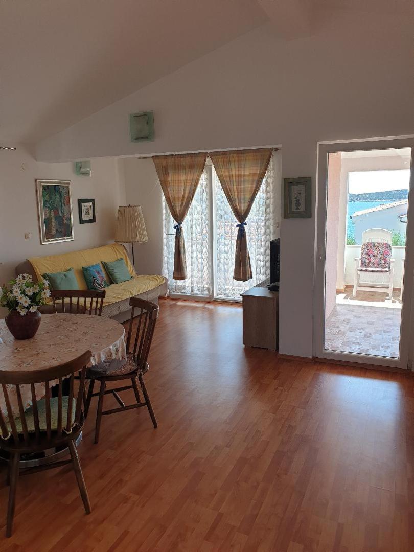 Two bedroom apartment with Sea view photo 1