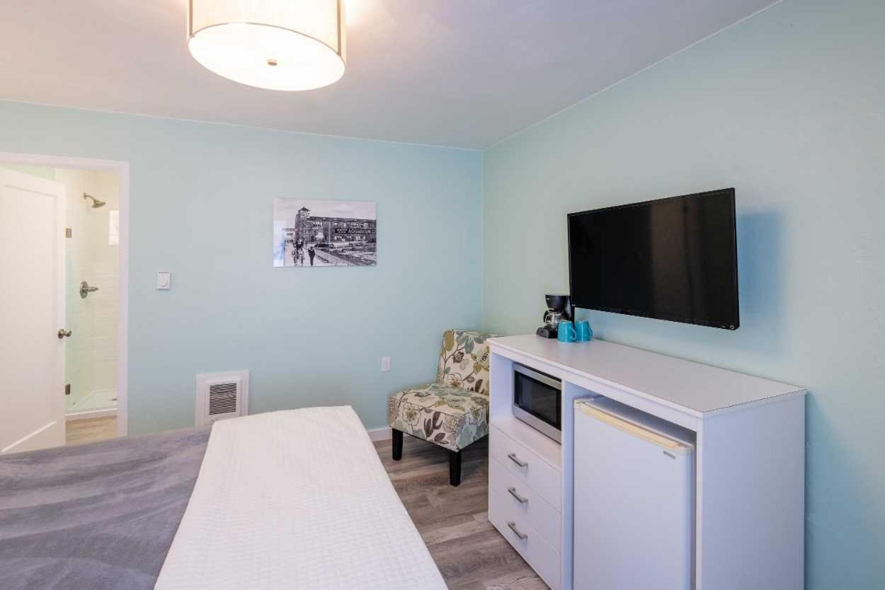 Standard Queen Room photo 1