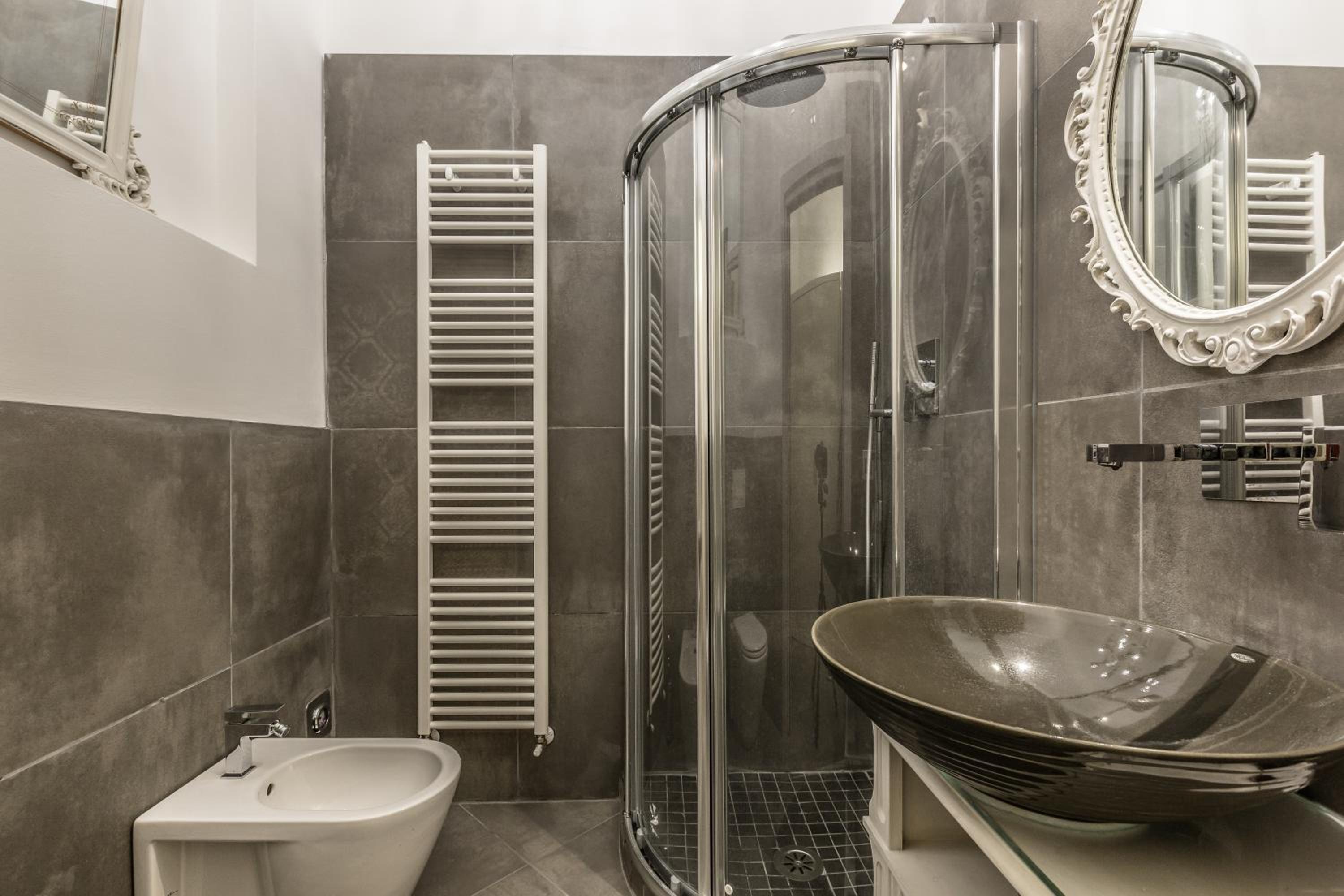 Double Room - Photo 7