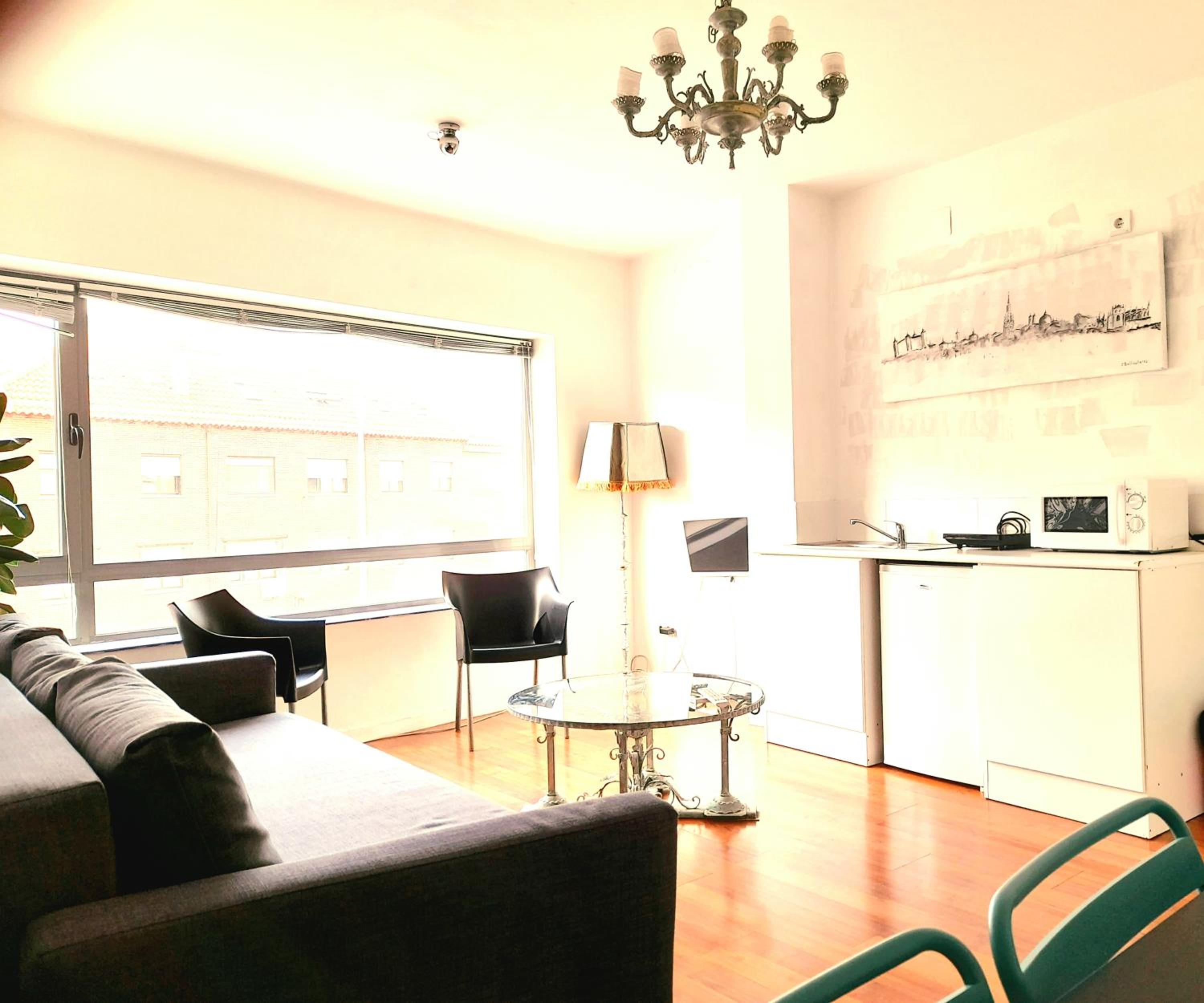 Two-Bedroom Apartment - Photo 10