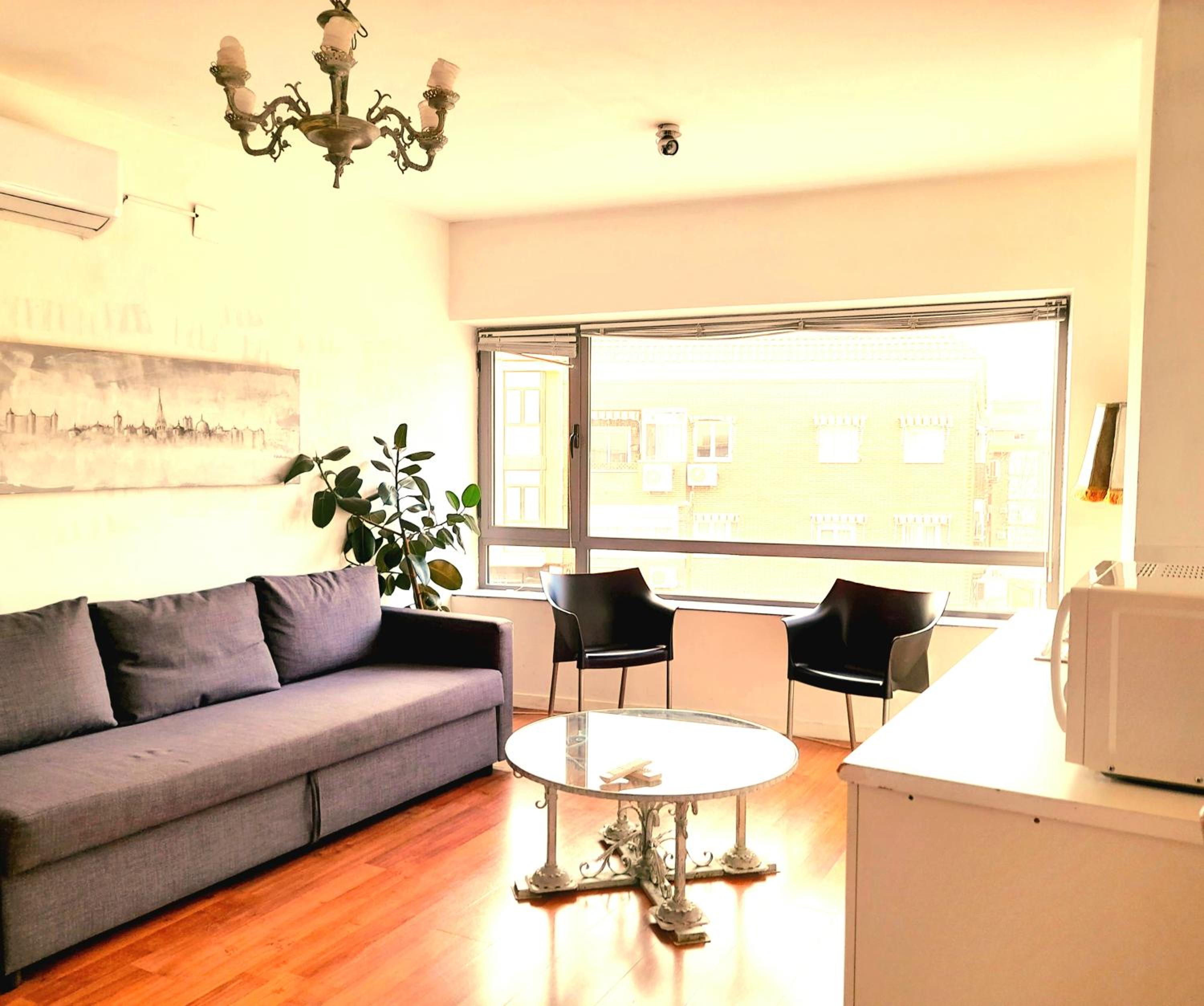 Two-Bedroom Apartment - Photo 9