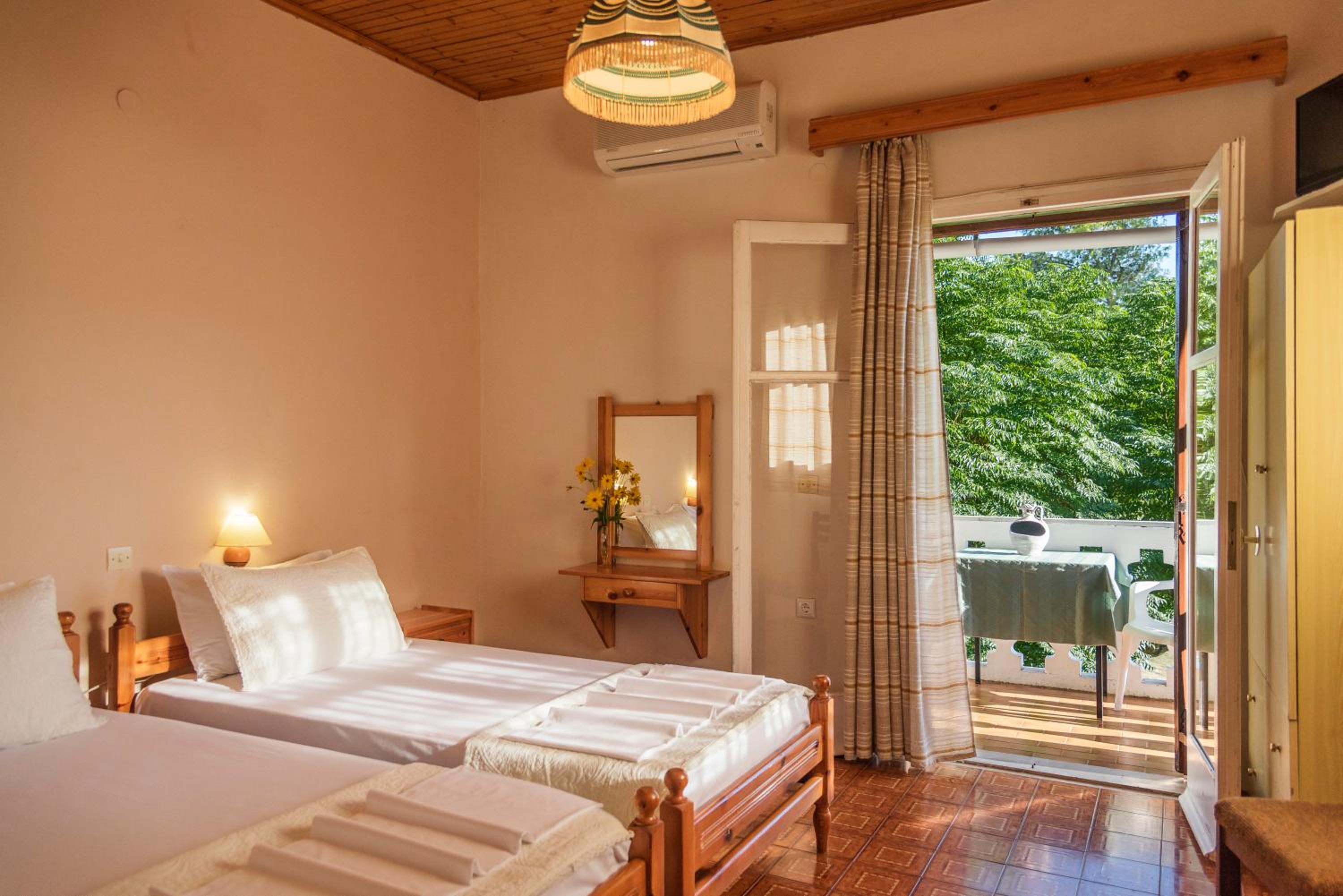 Apartment with Mountain View (2 Adults) photo 1