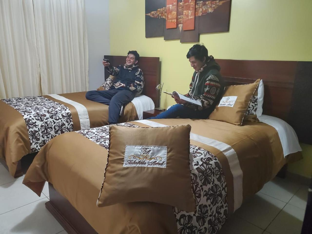 Double Room with Two Single Beds photo 2