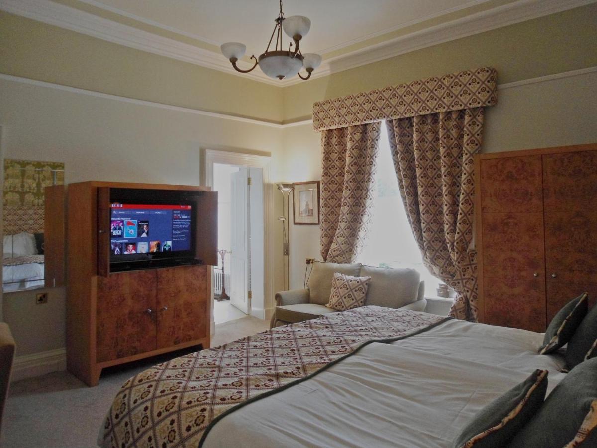 Double or Twin Room photo 3
