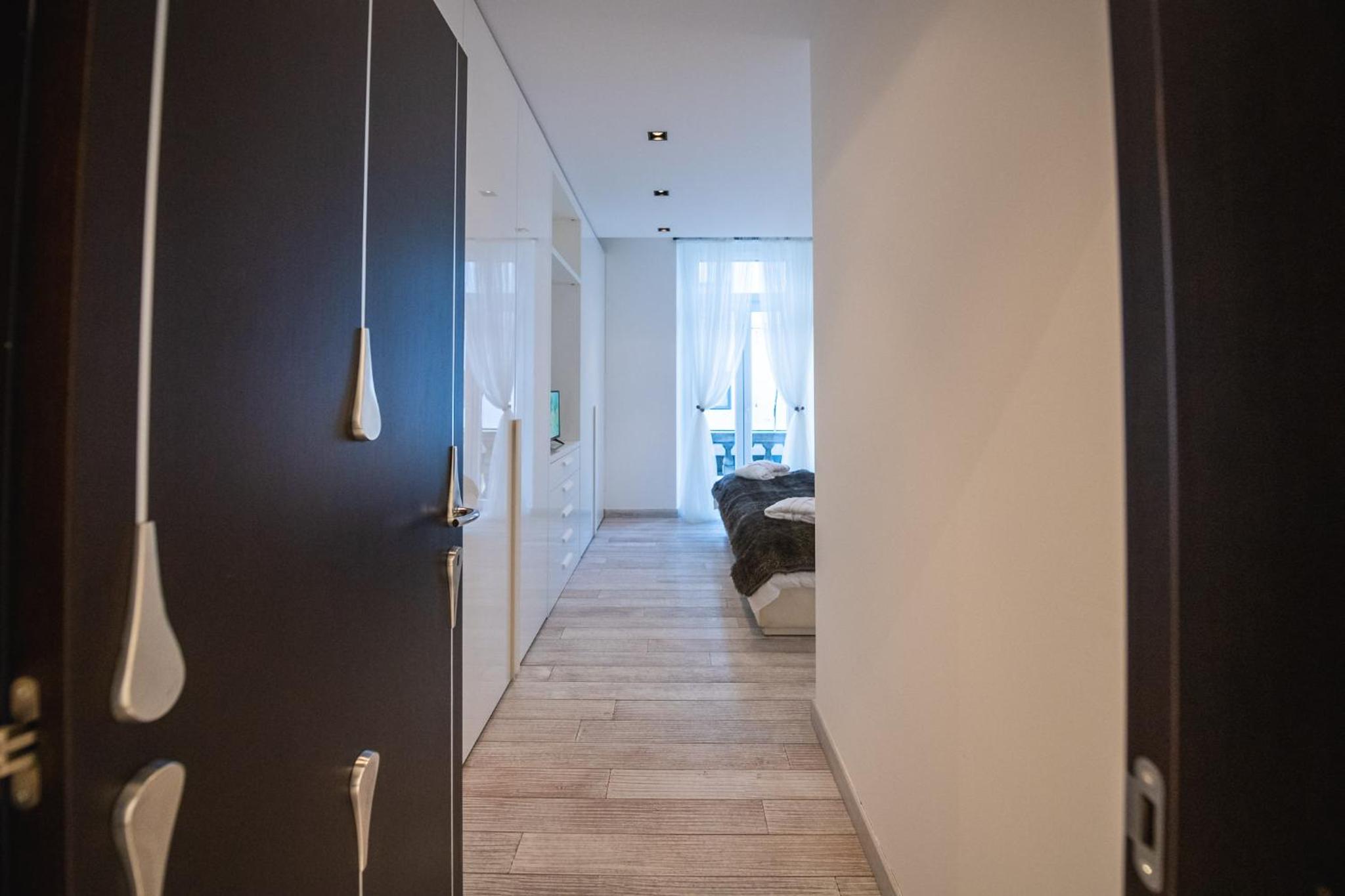 Two-Bedroom Apartment - Photo 20
