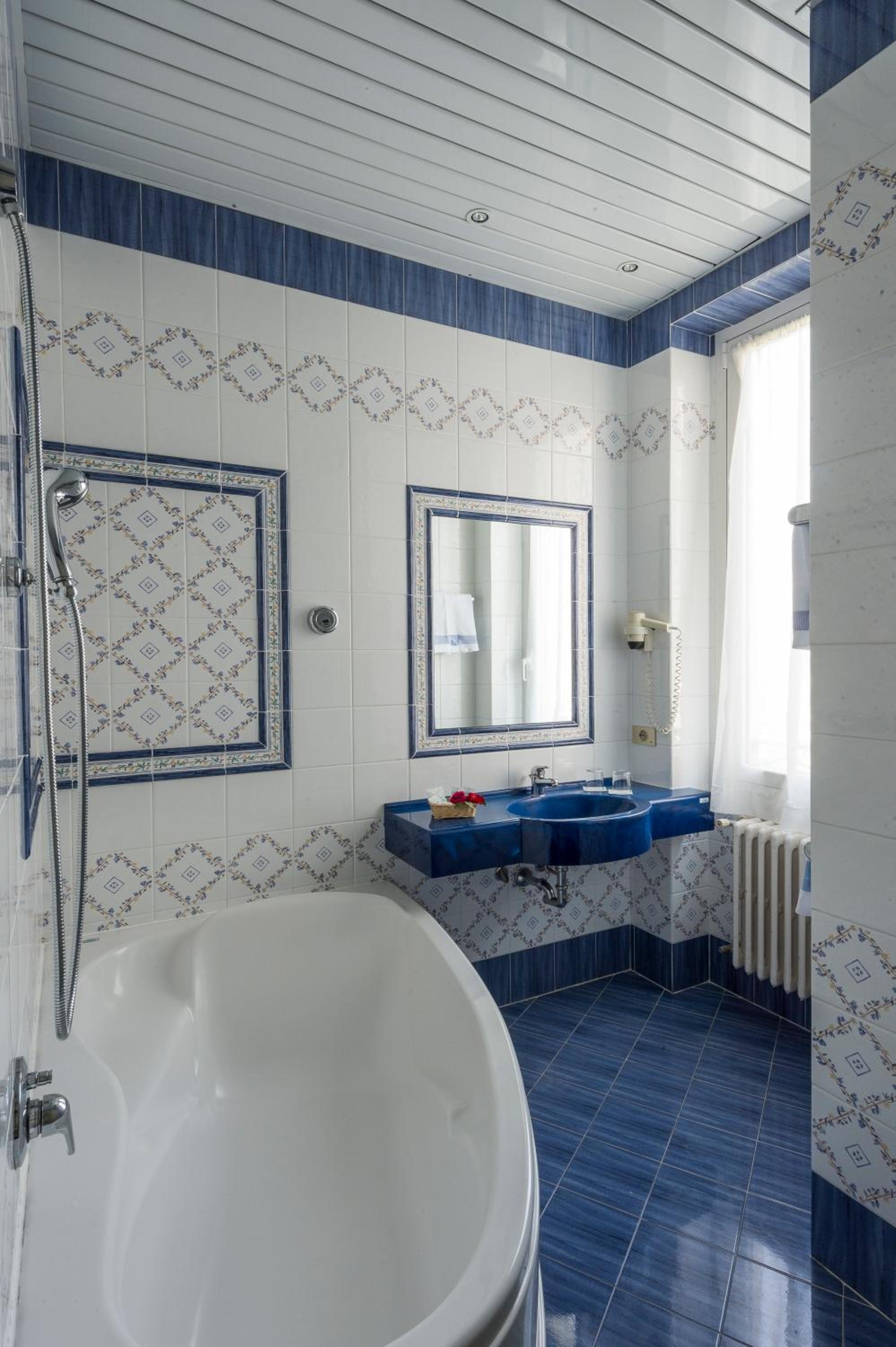 Superior Double Room - Photo 2