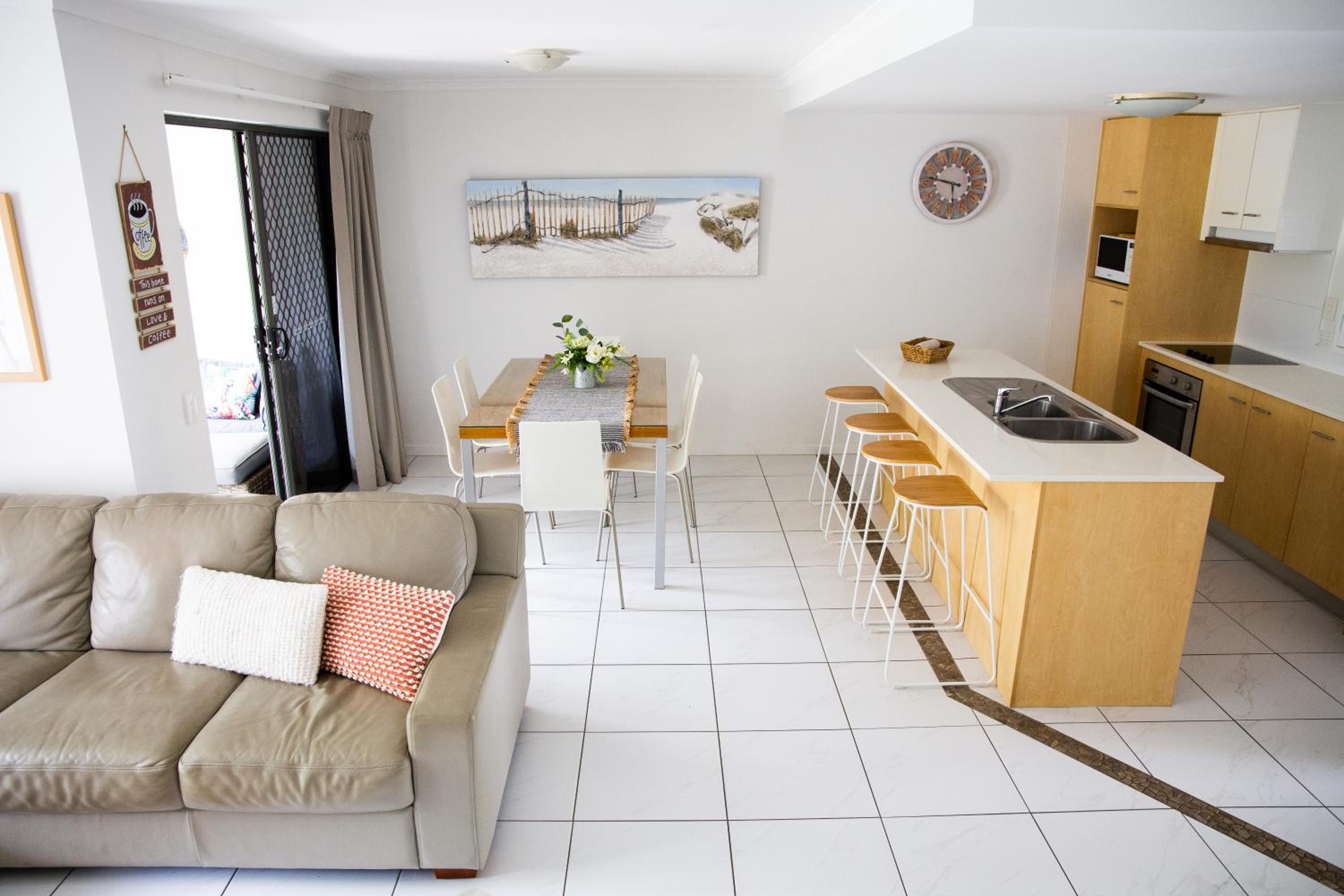 Two-Bedroom Apartment - Photo 18
