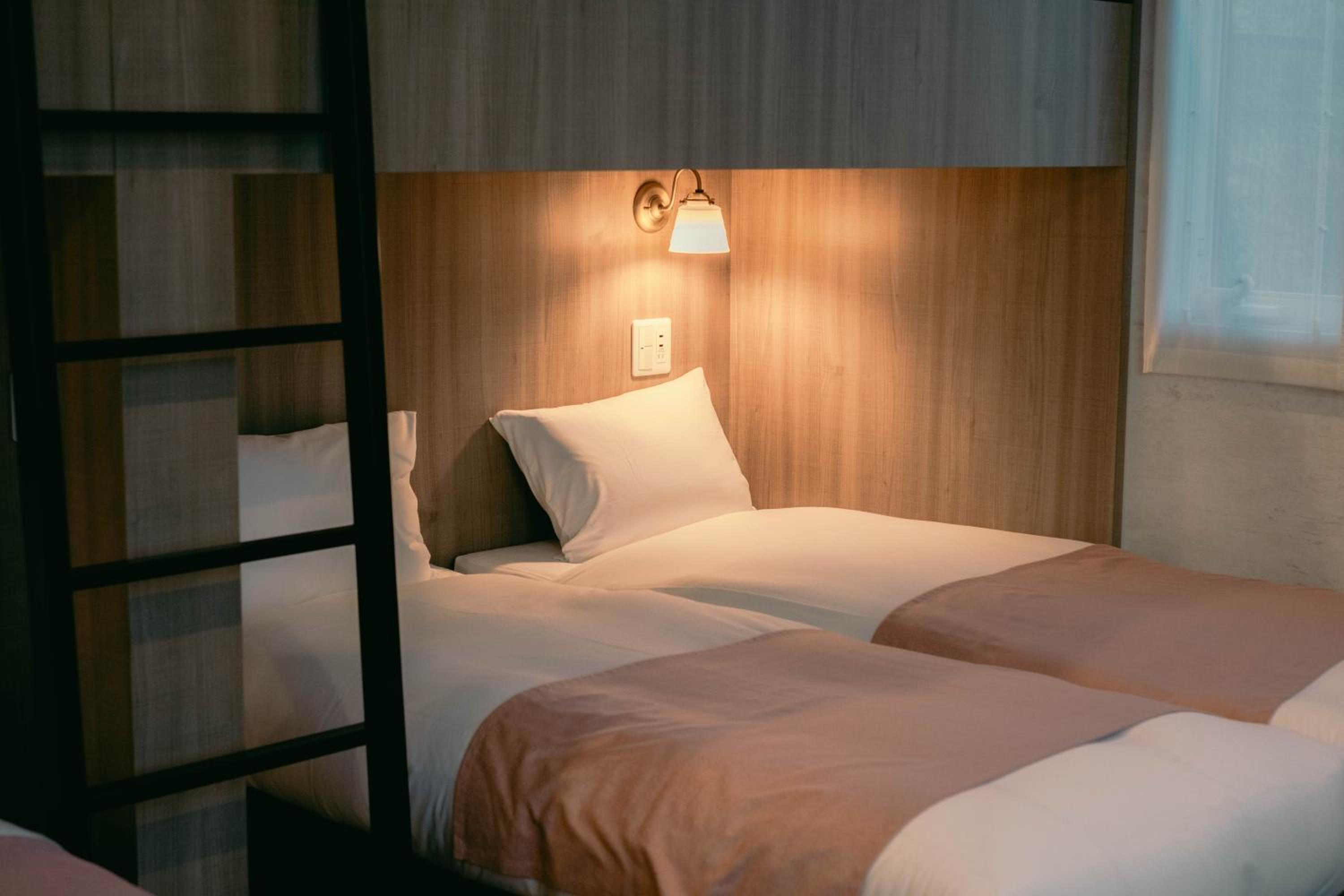 Standard Family Room photo 2