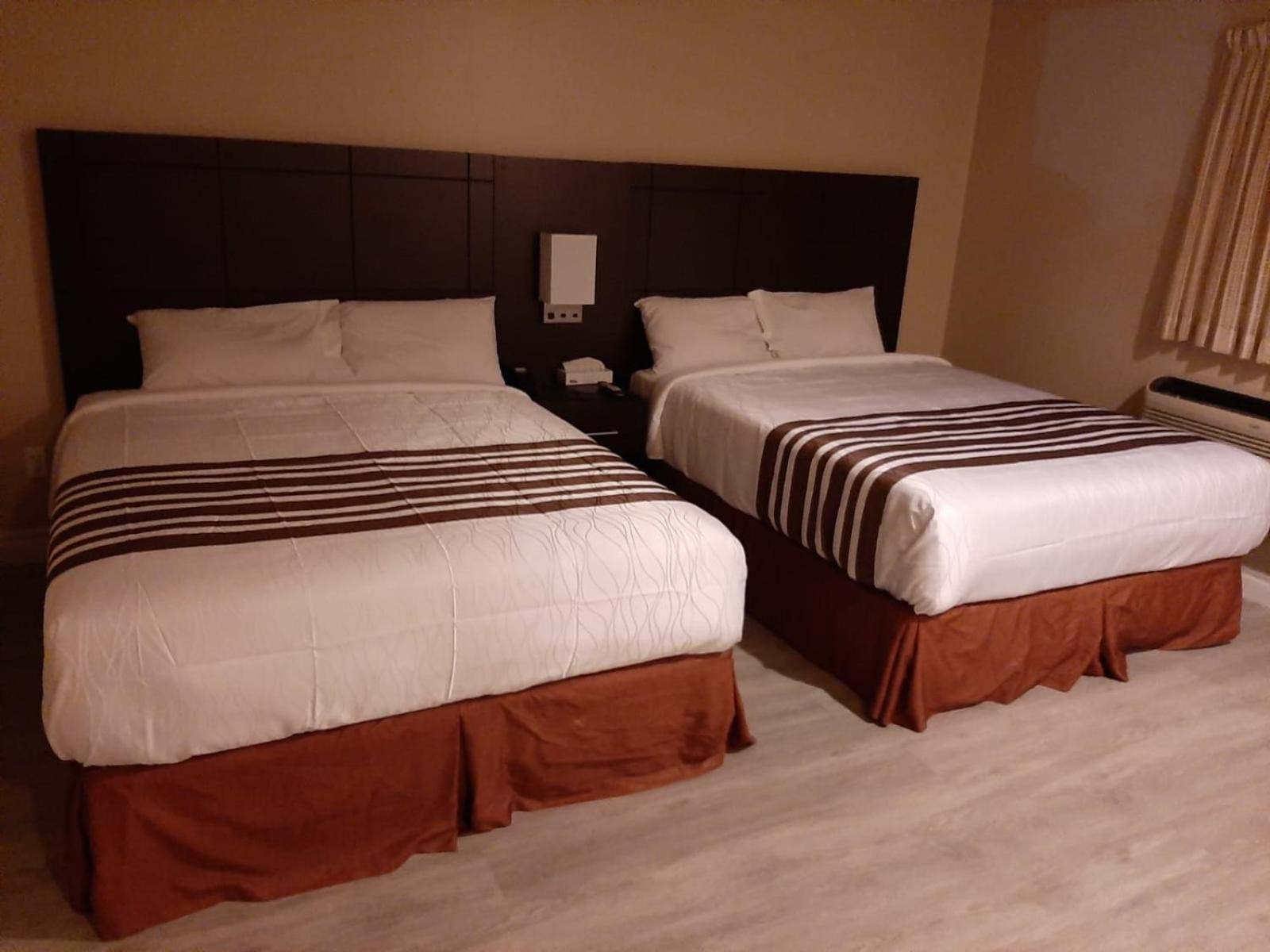 Standard Queen Room - Photo 5