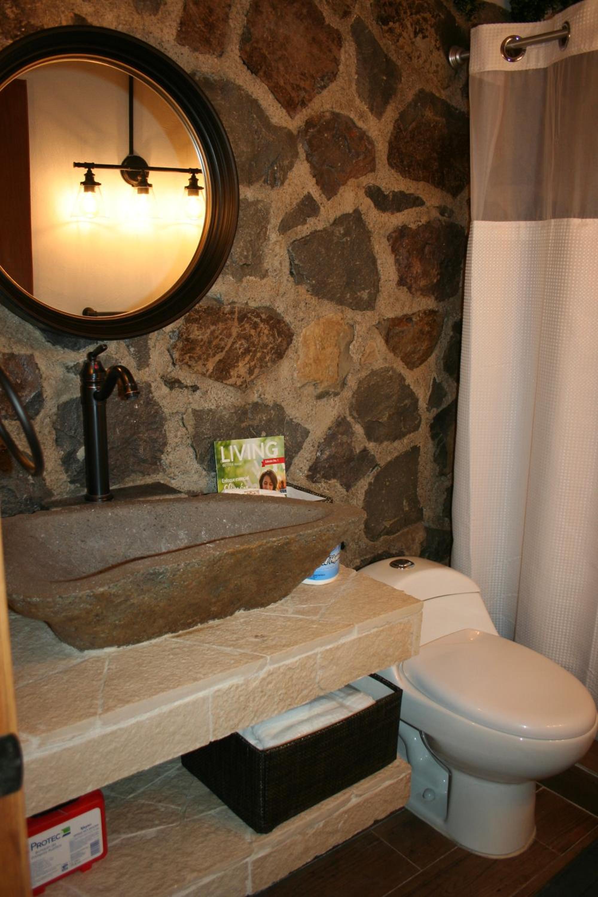 Superior Bungalow - Photo 9