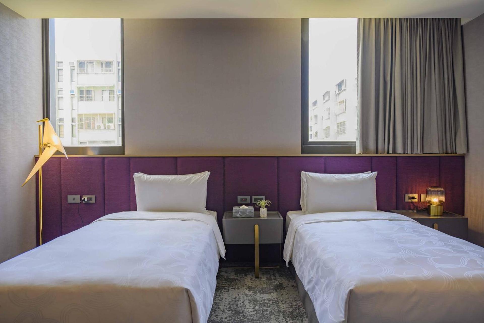 Standard Twin Room - Photo 2