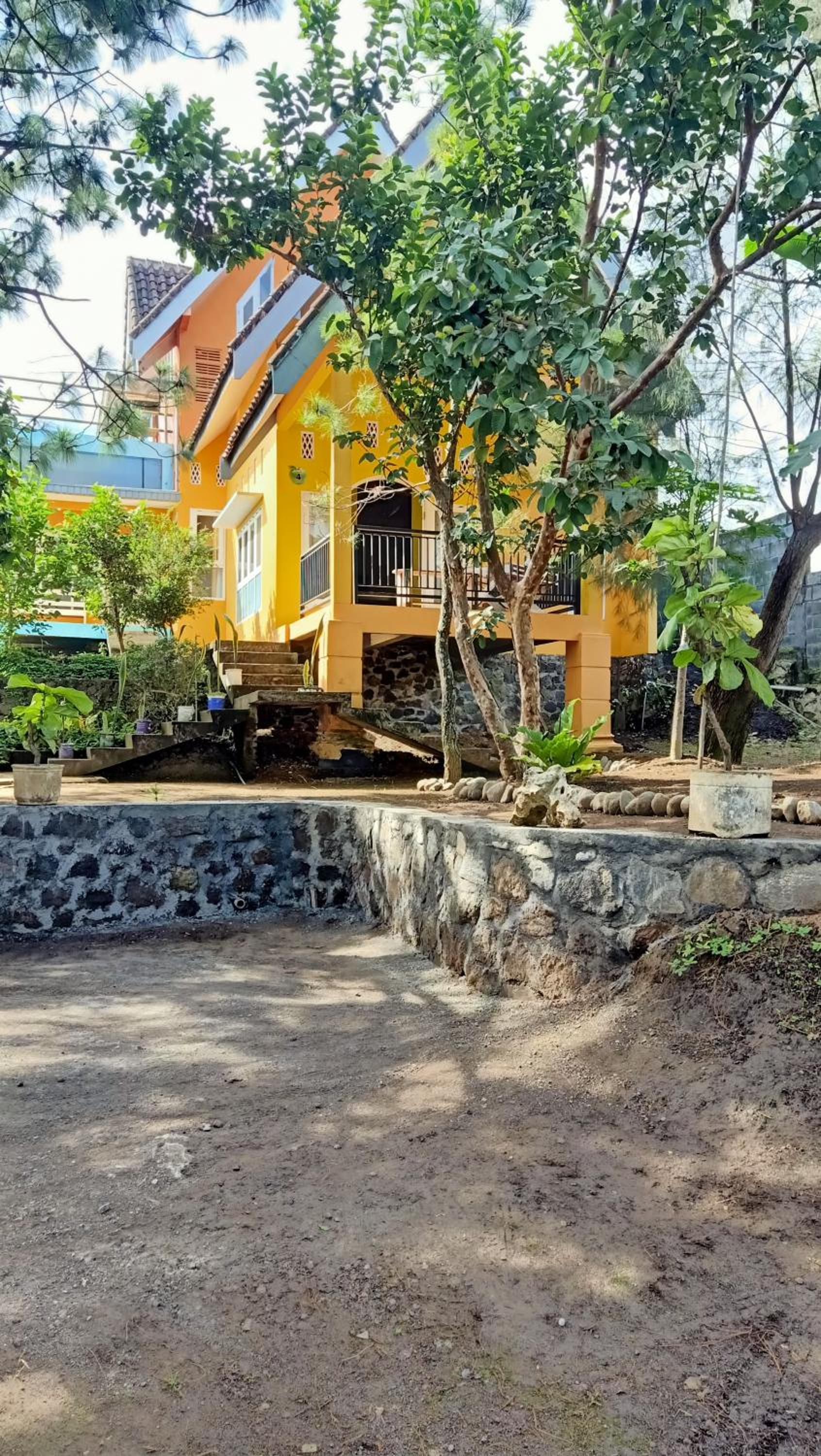 Three-Bedroom House - Photo 22