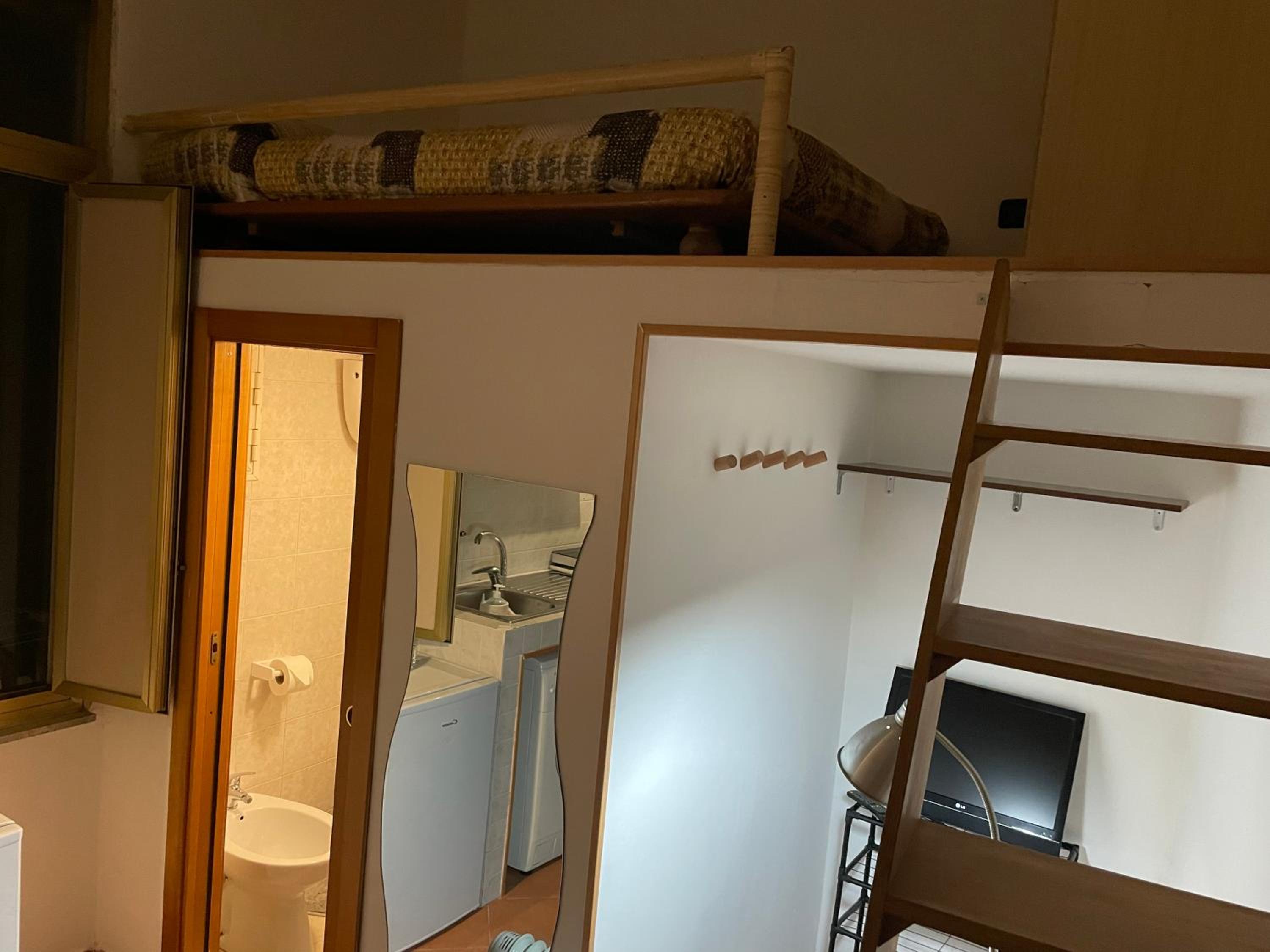 Studio Apartment