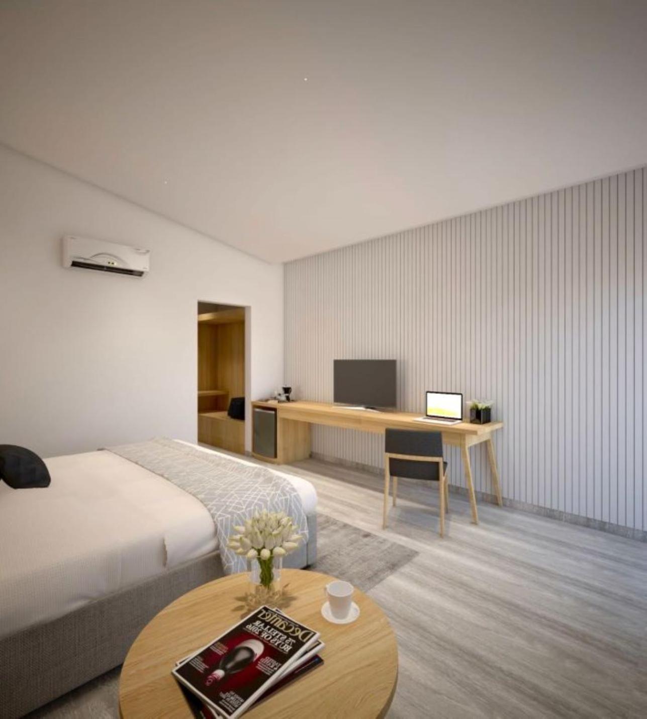 Superior room with parkland view  - Photo 1