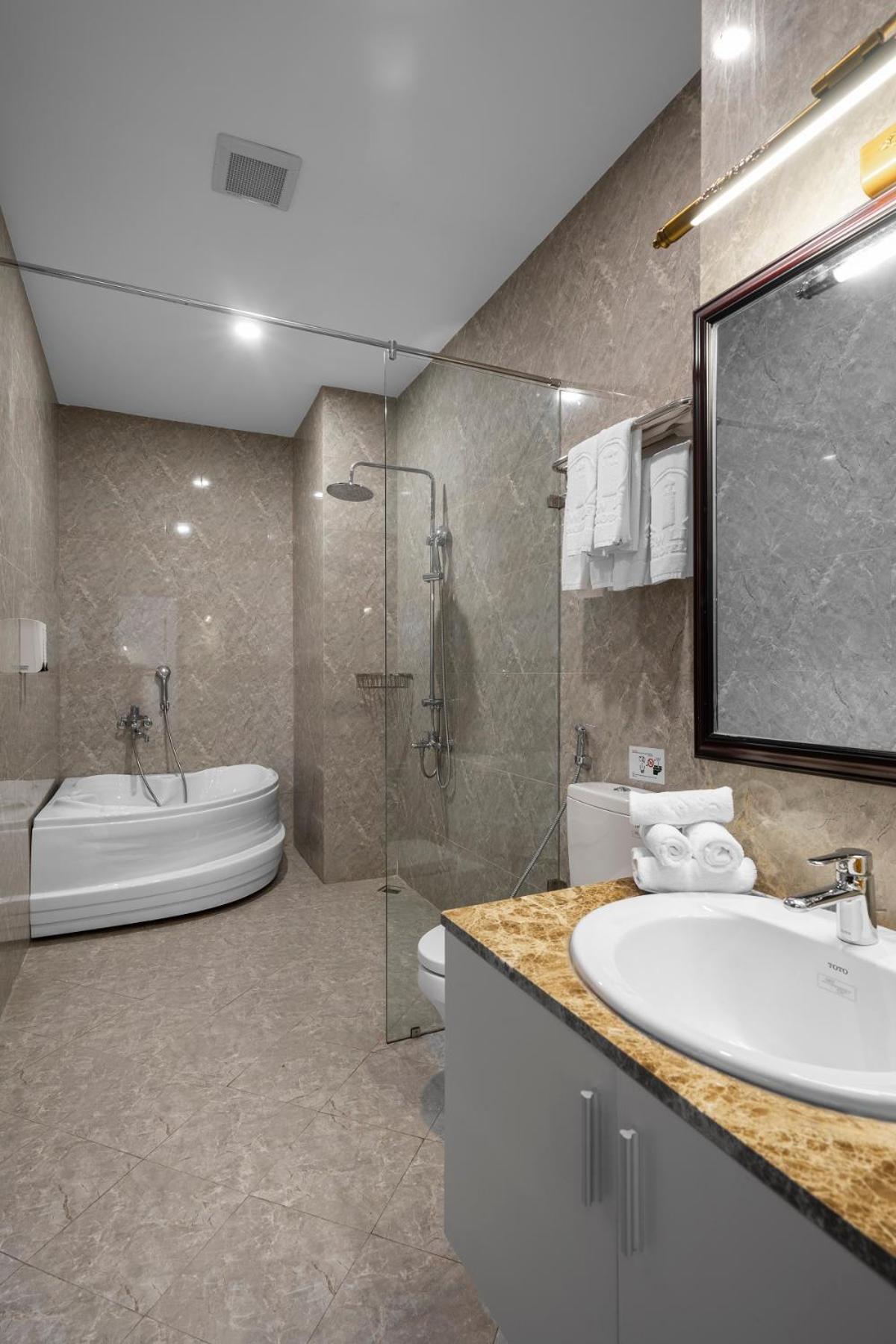 Family Suite - Photo 2