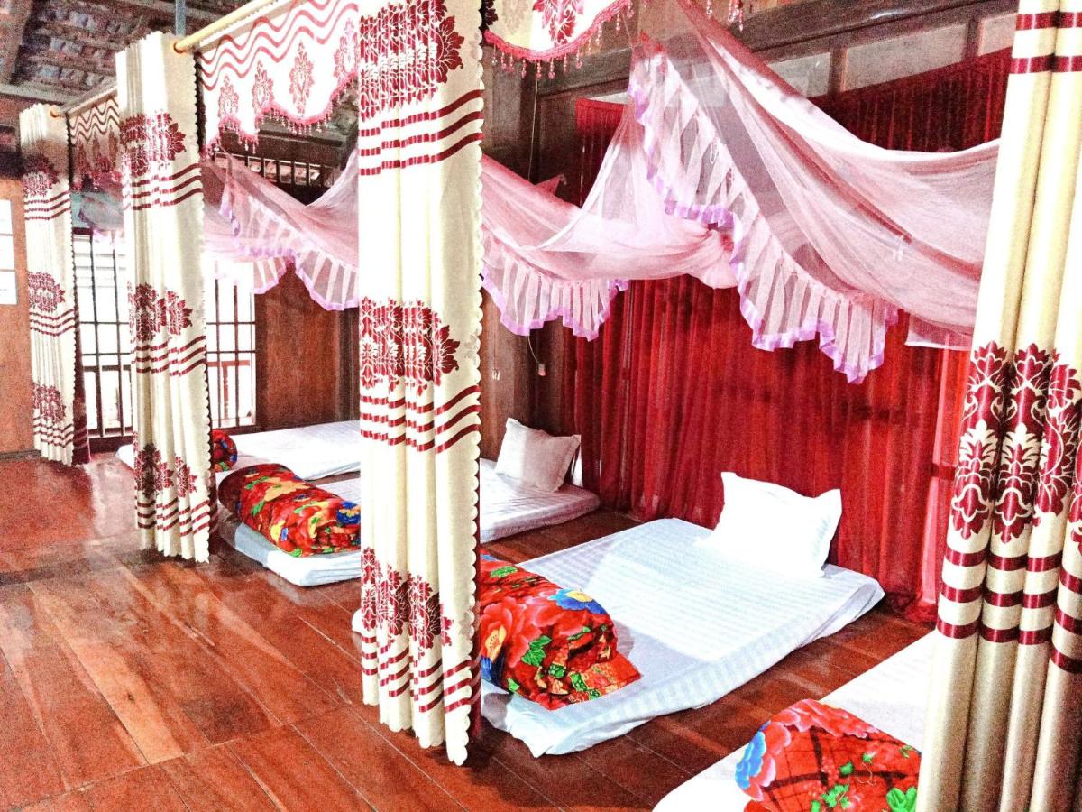Mixed Dormitory Room photo 3