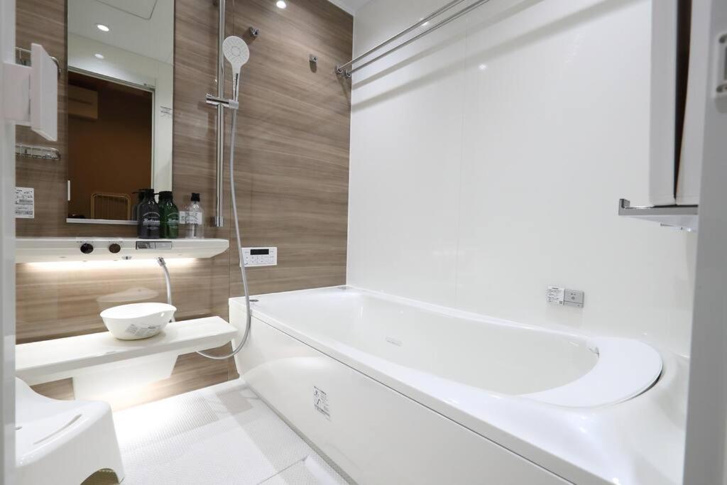 One-Bedroom Apartment - Photo 30