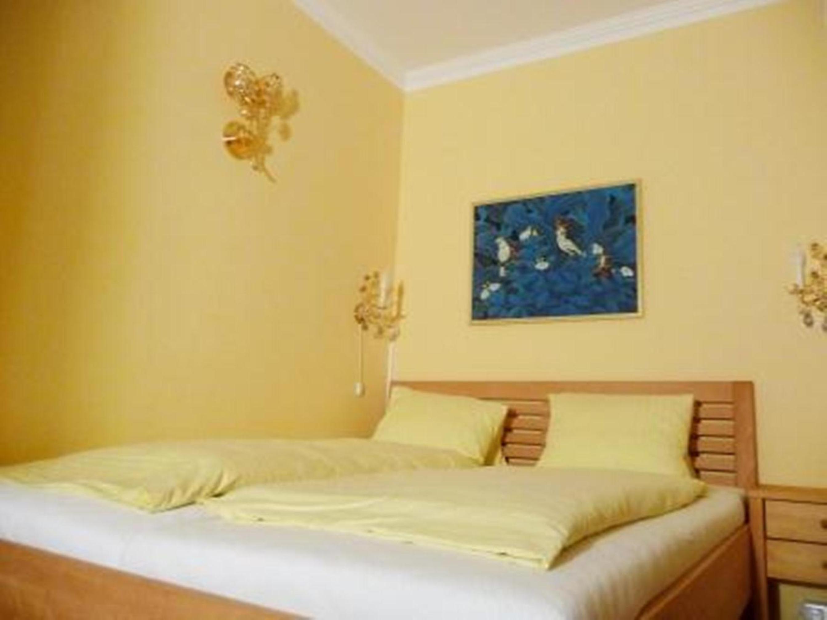 Three-Bedroom Apartment with Balcony photo 2