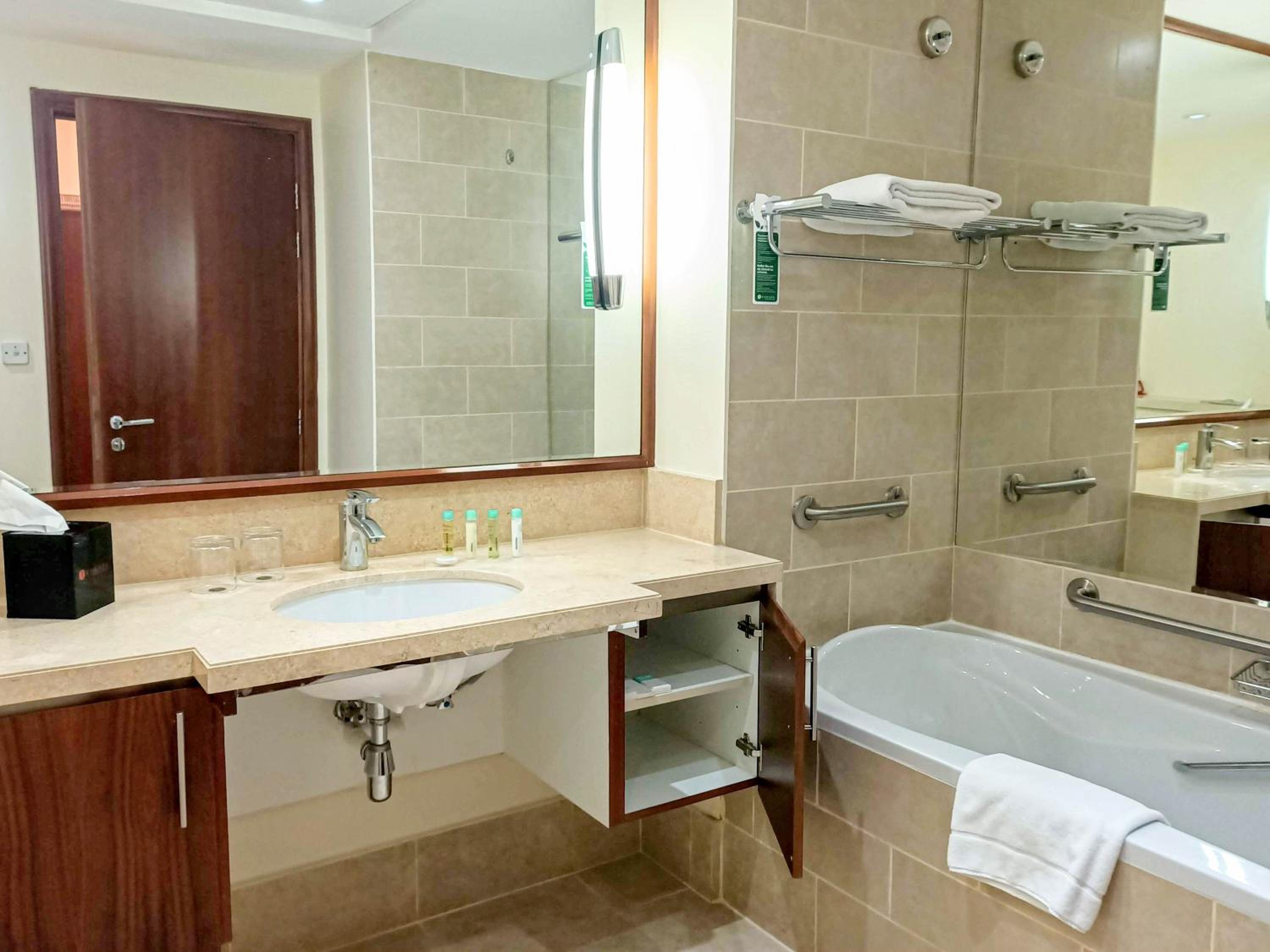 Premium Studio Accessible Room