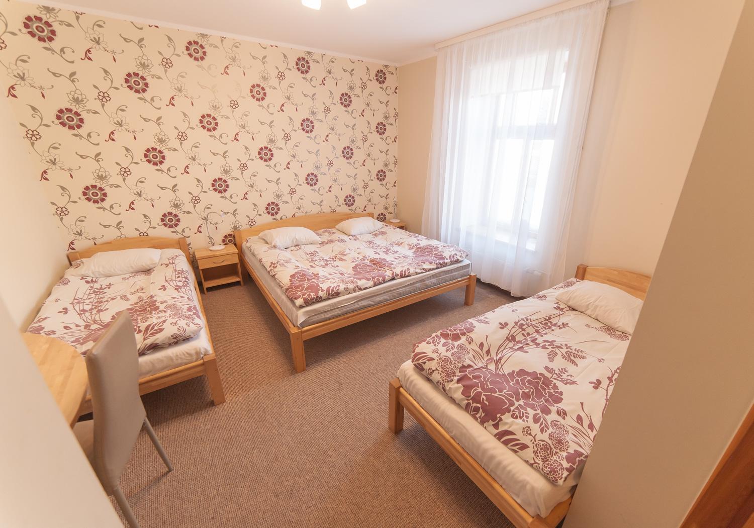 Economy Quadruple Room photo 3