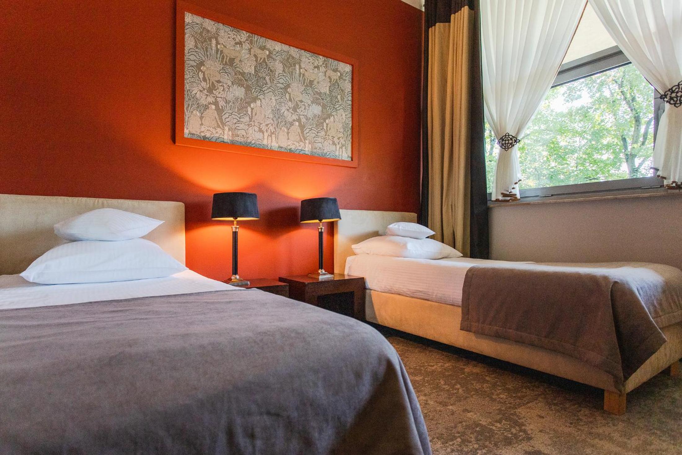 Standard Twin Room