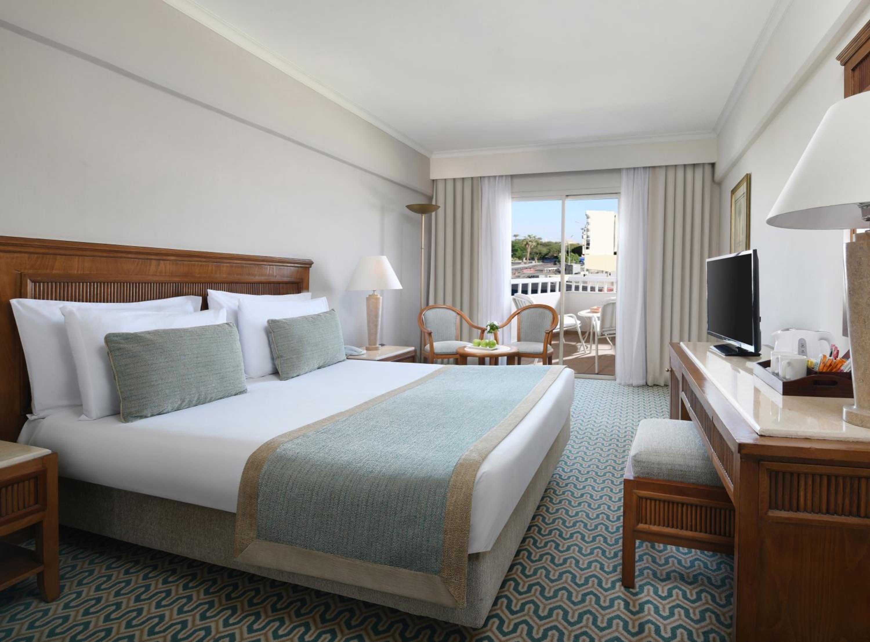 Superior Queen or Twin Bed City View - Photo 1