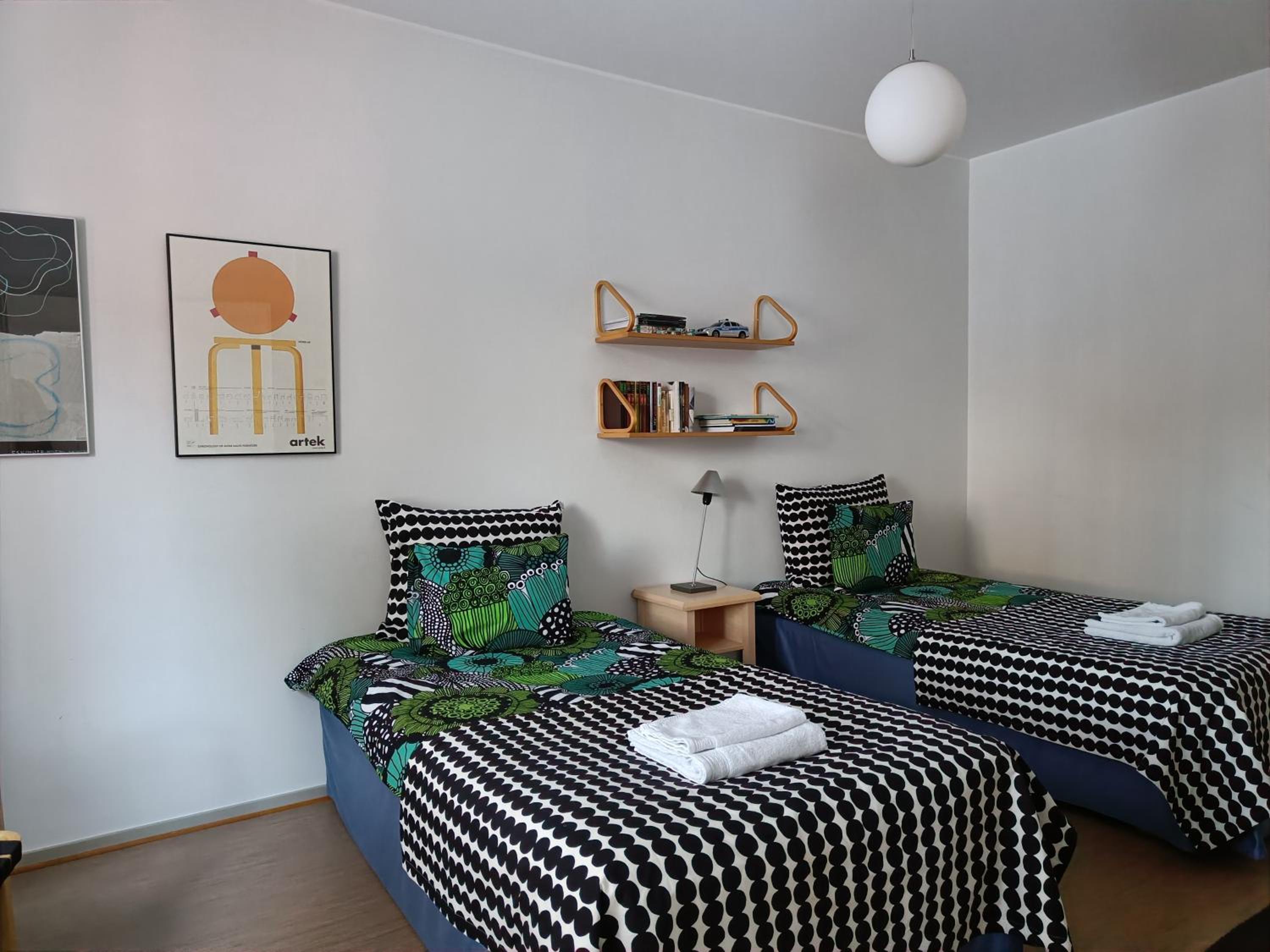 Two-Bedroom Apartment - Photo 9