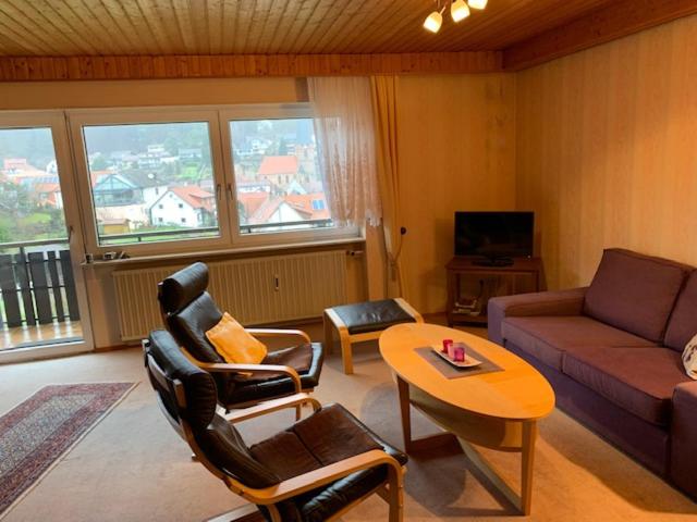 One-Bedroom Apartment with Balcony photo 1