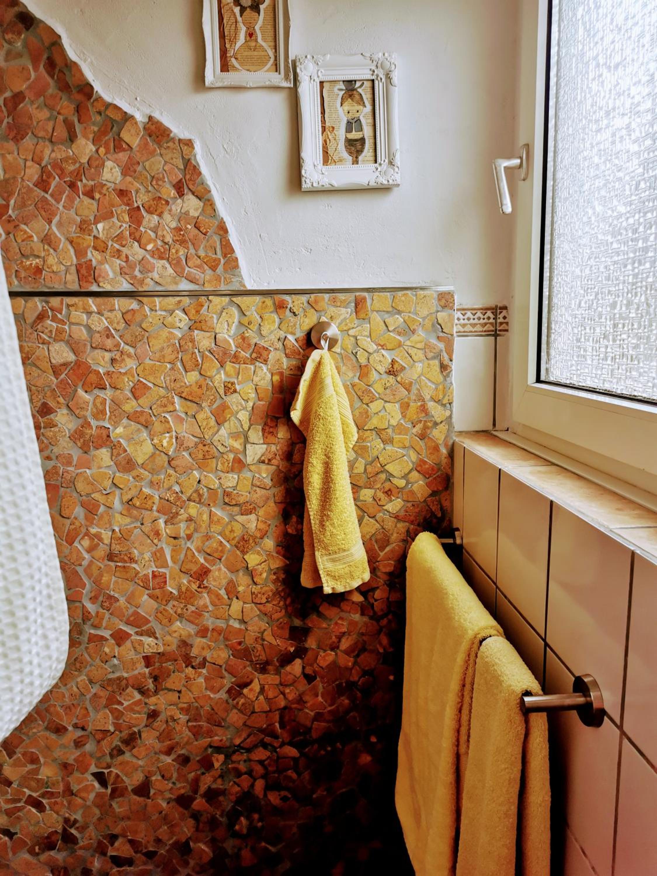 Apartment with Terrace - Photo 6