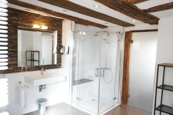 Duplex Suite - Photo 6