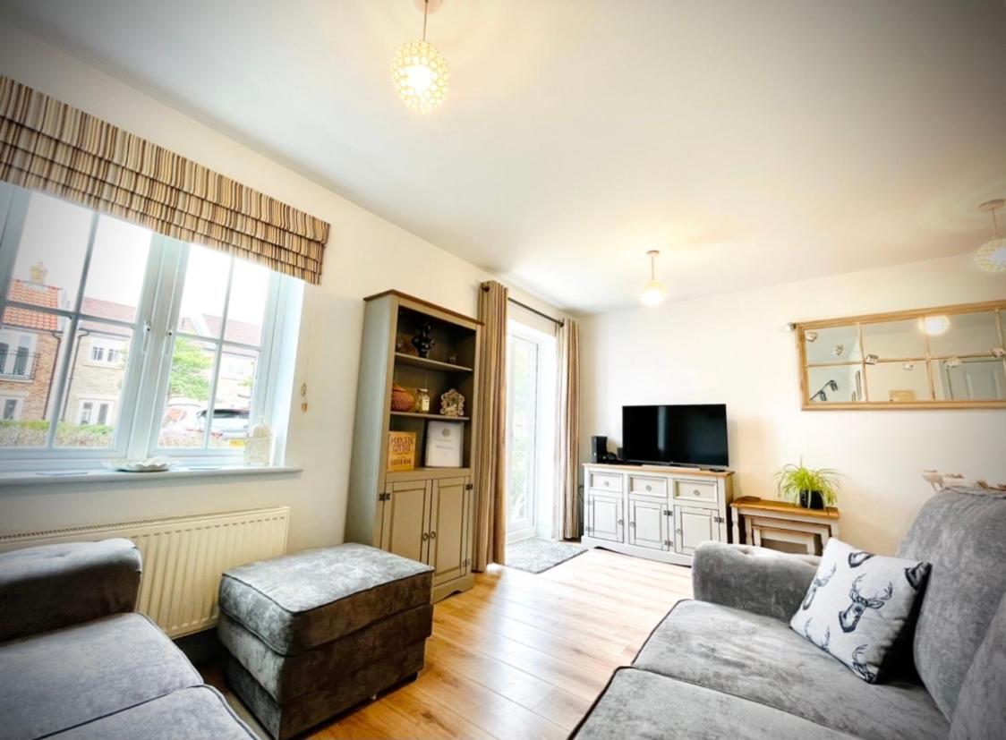 Two-Bedroom House photo 1