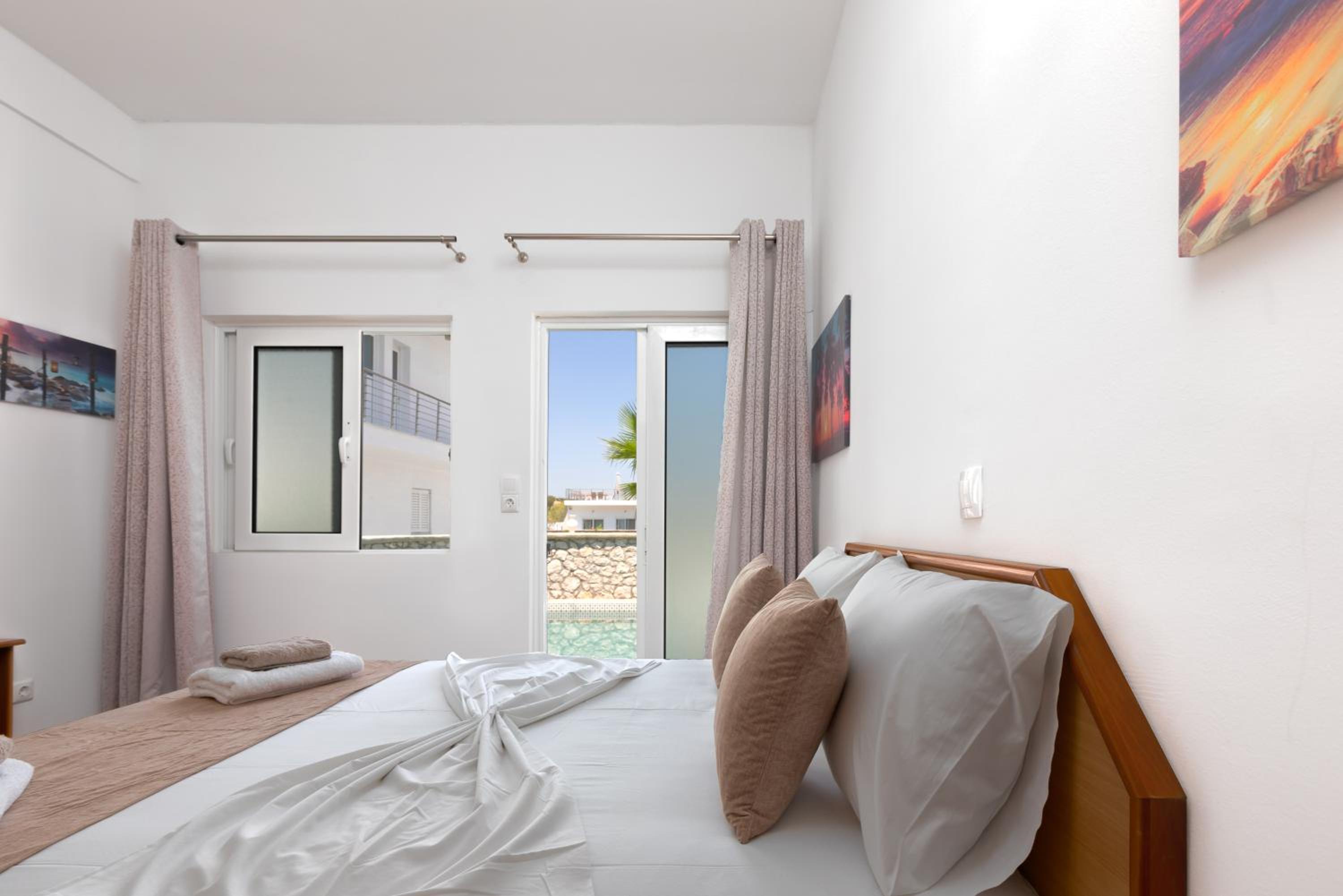 Deluxe two bedroom Suite with Private Pool & Pool View - Photo 5