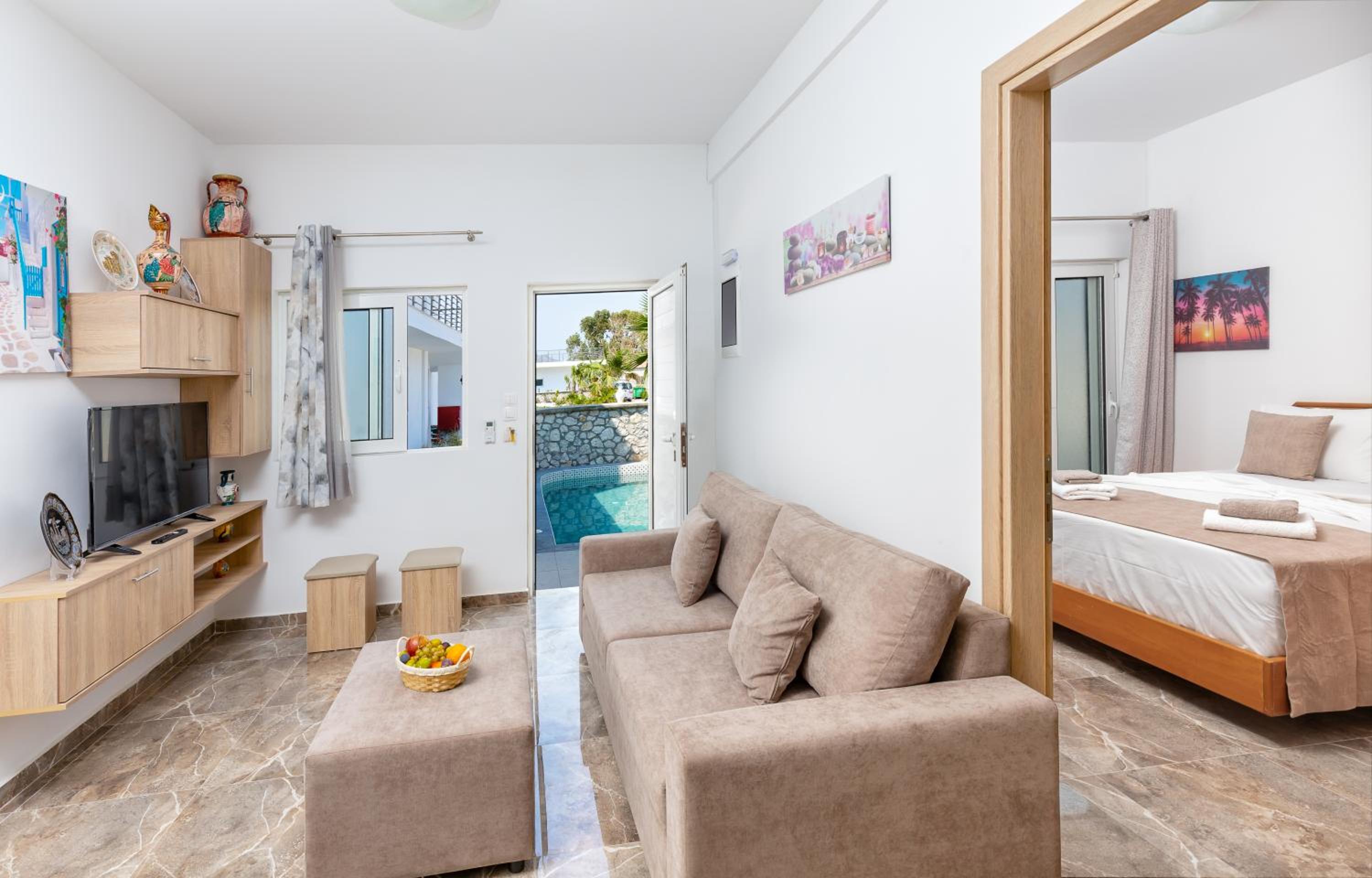 Deluxe two bedroom Suite with Private Pool & Pool View - Photo 4