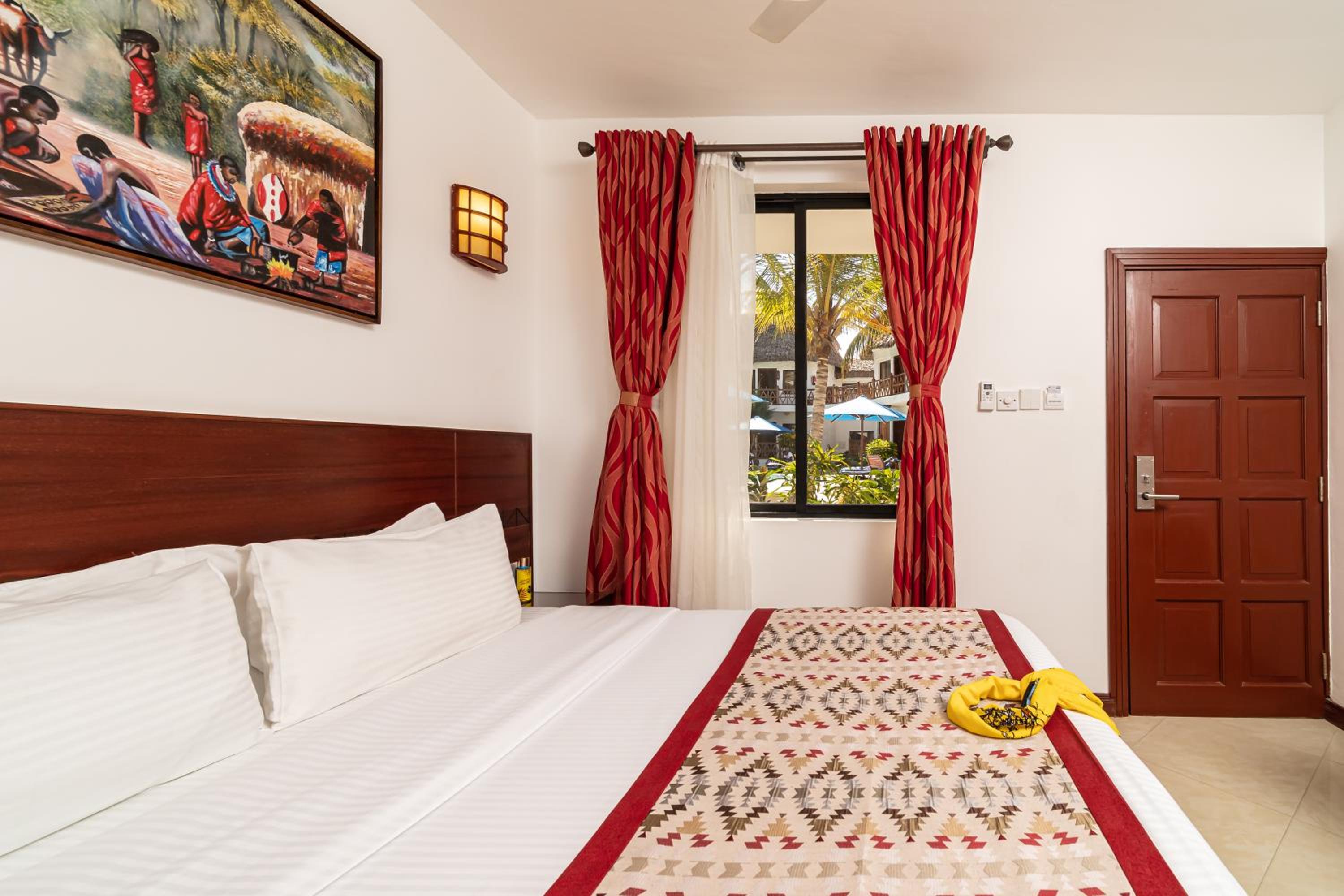 Standard Double Room - Photo 3