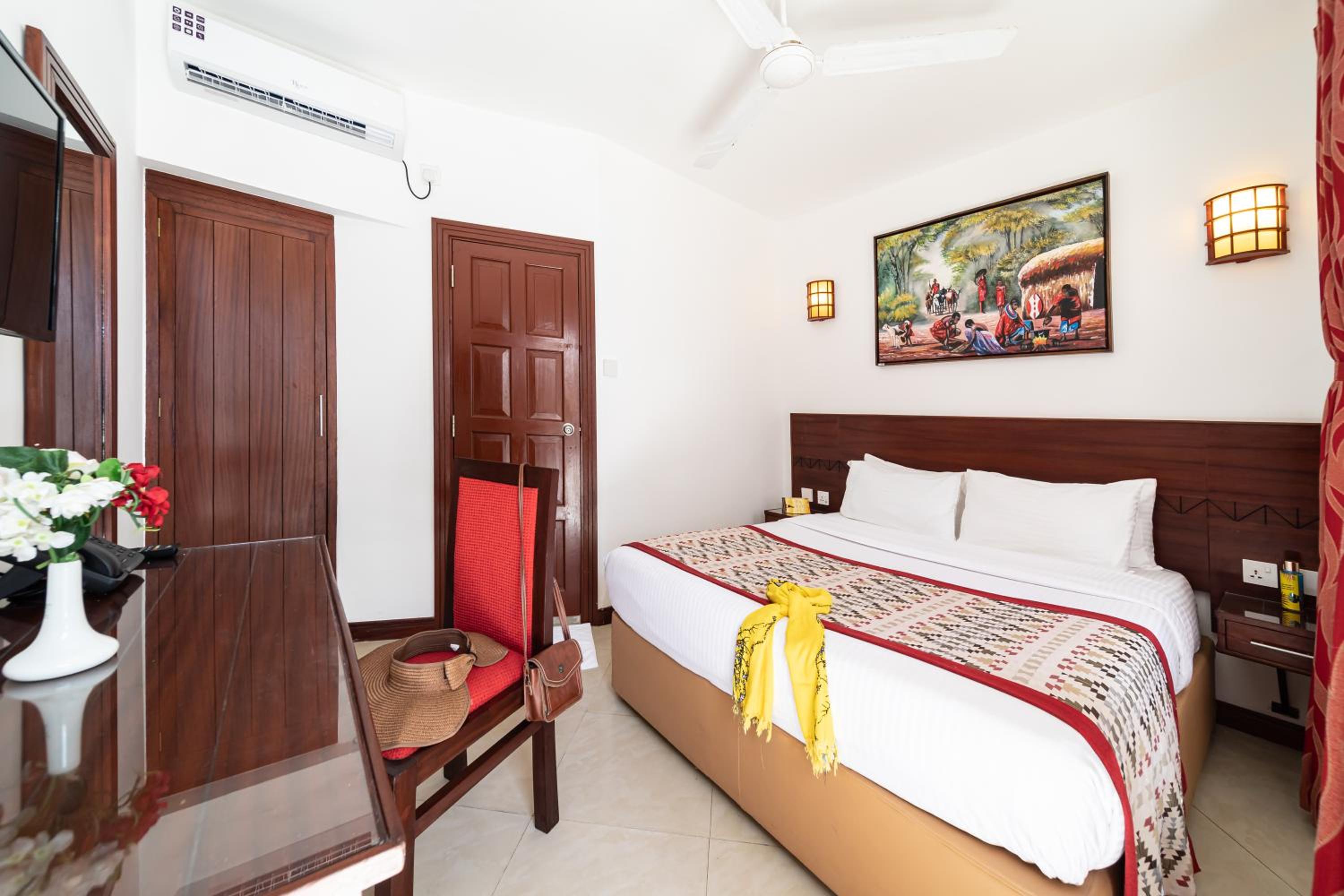 Standard Double Room - Photo 4