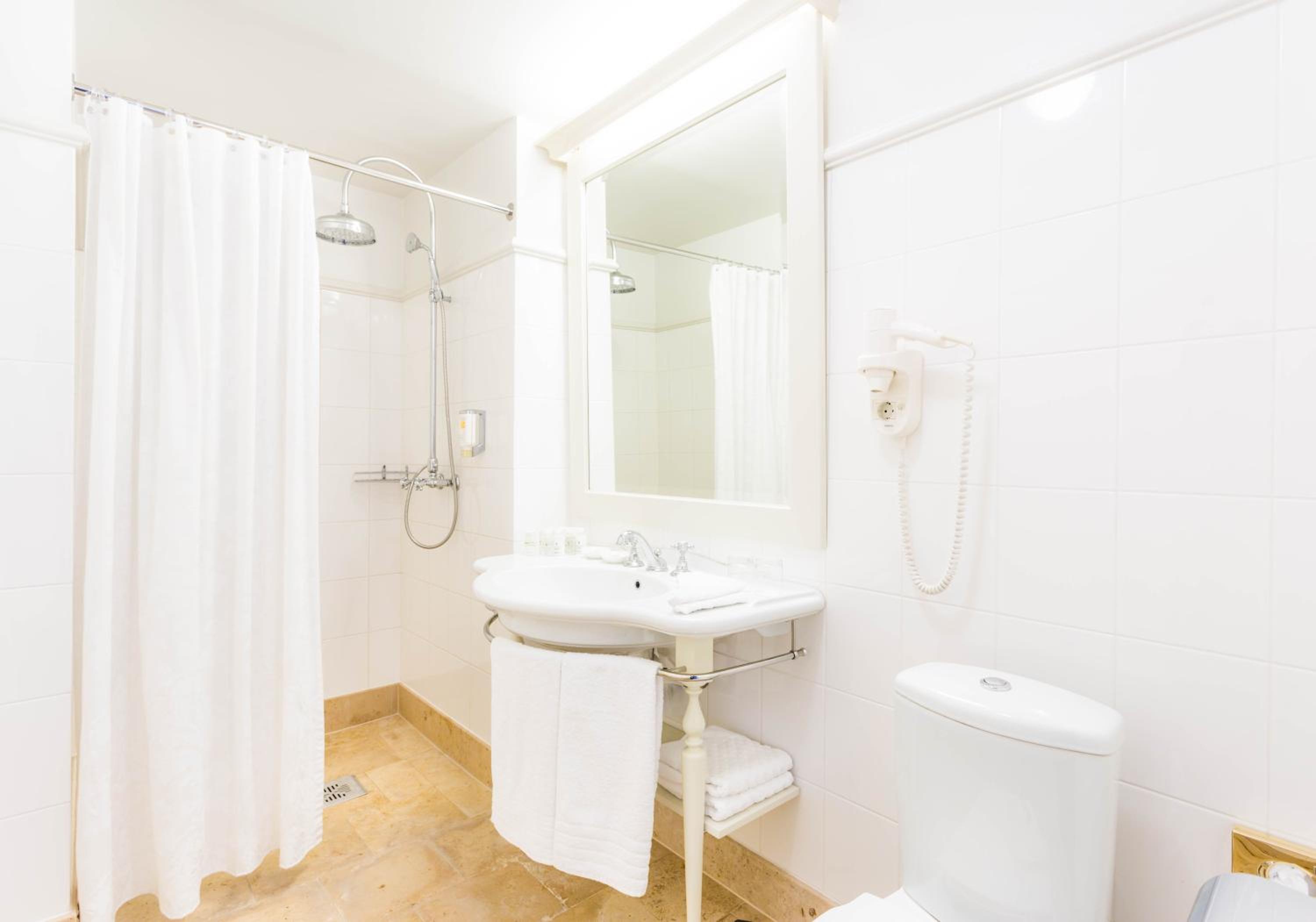 Sky Parlor Double or Twin Room - Photo 7