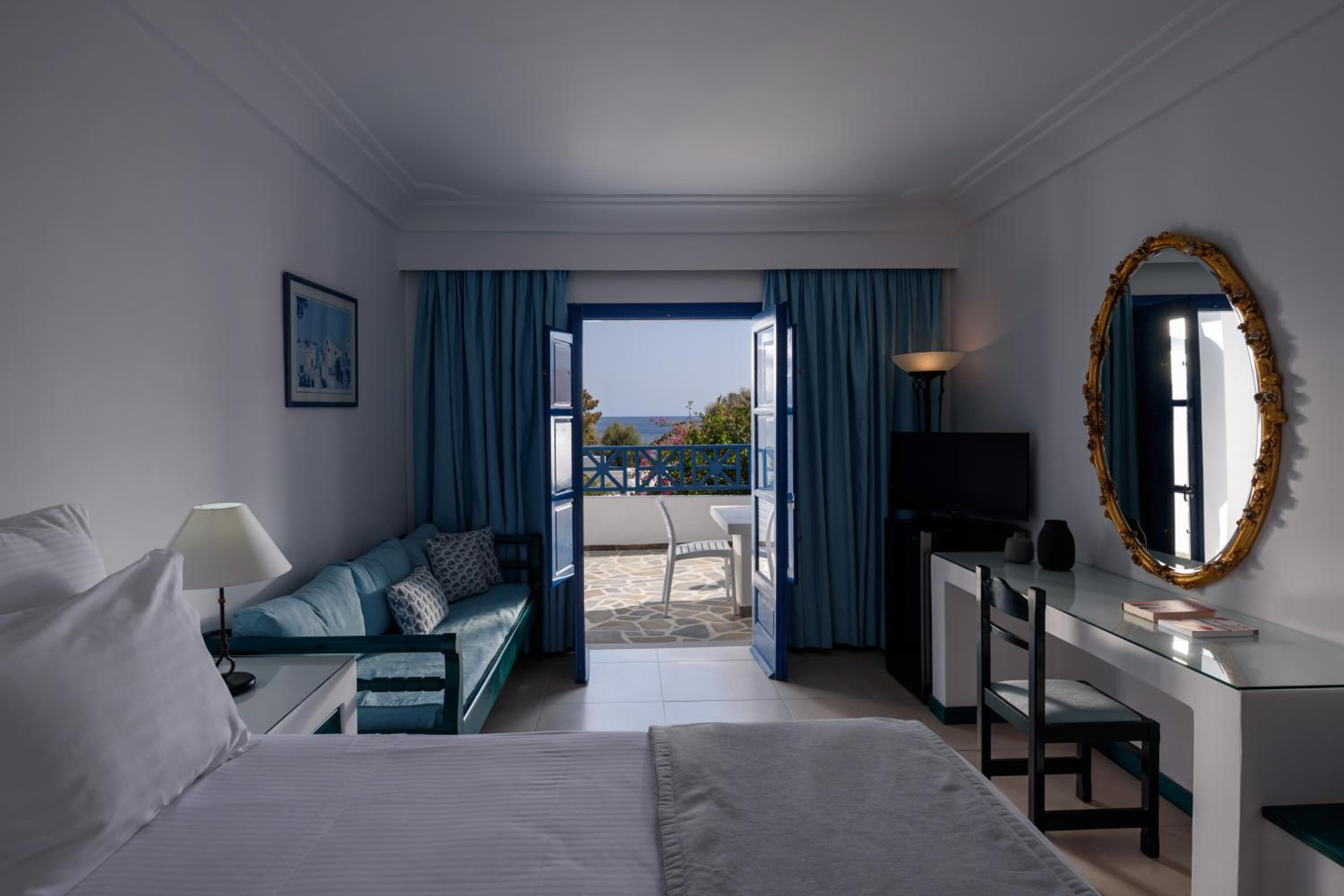 Superior Triple Room - Photo 2