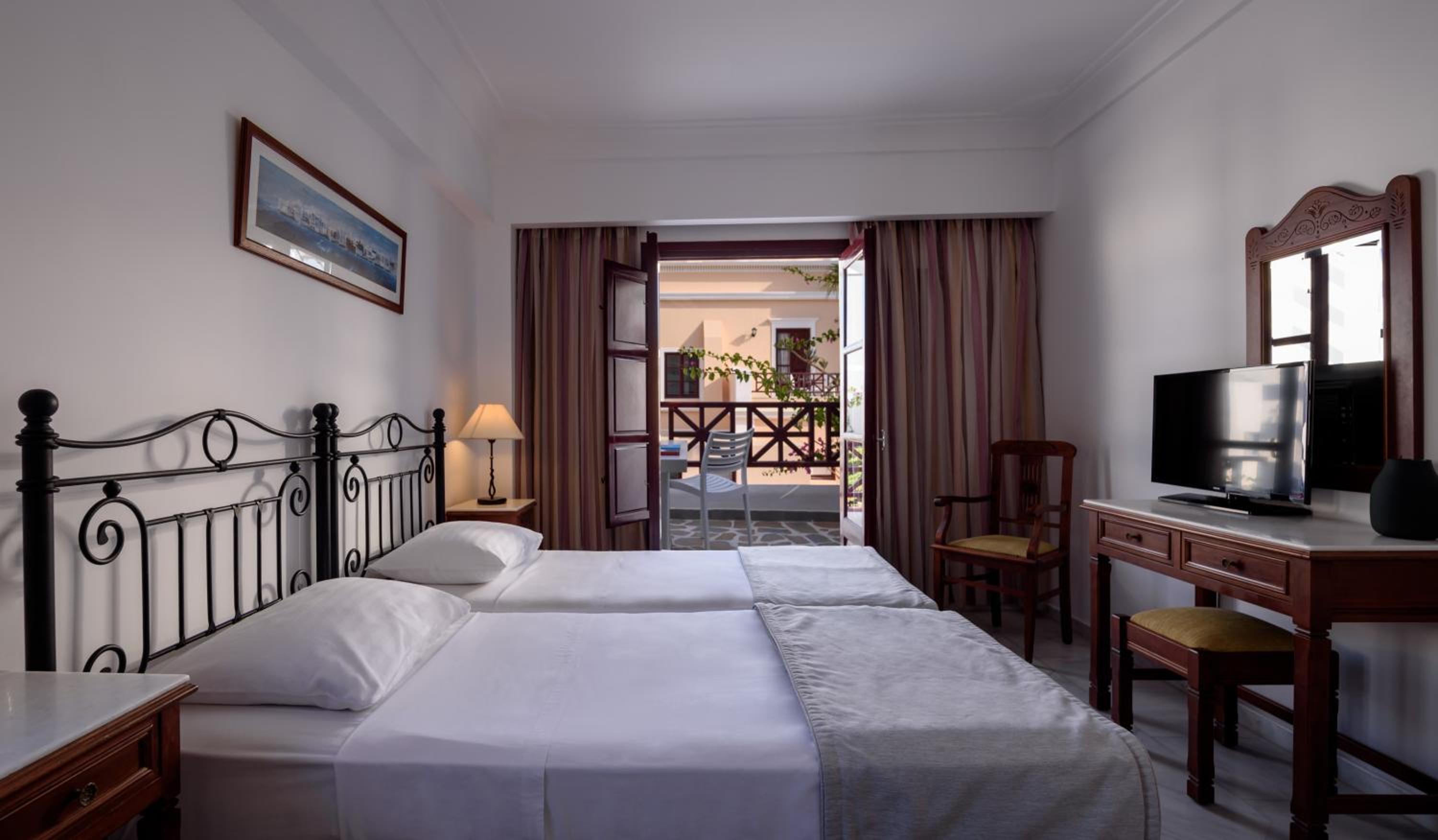 Superior Double Room - Photo 19