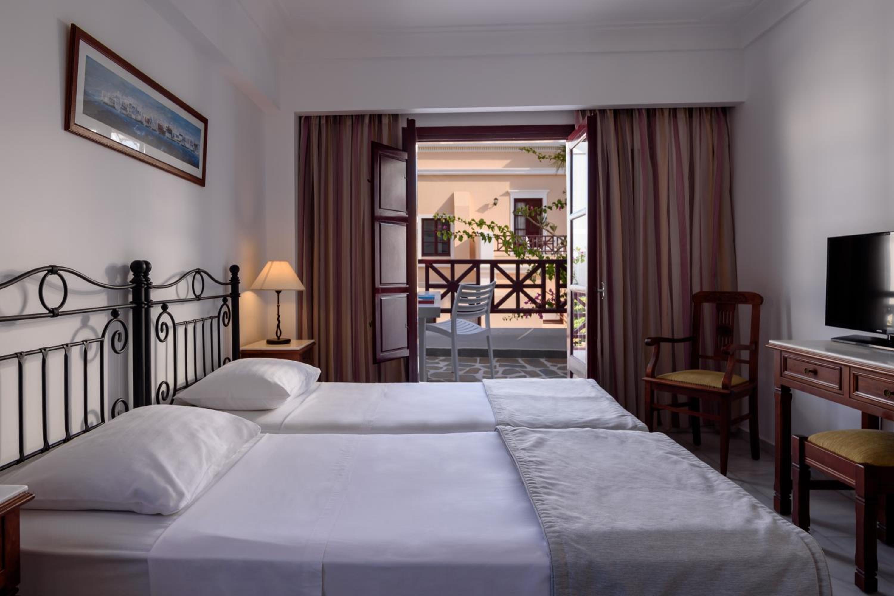Superior Double Room - Photo 9