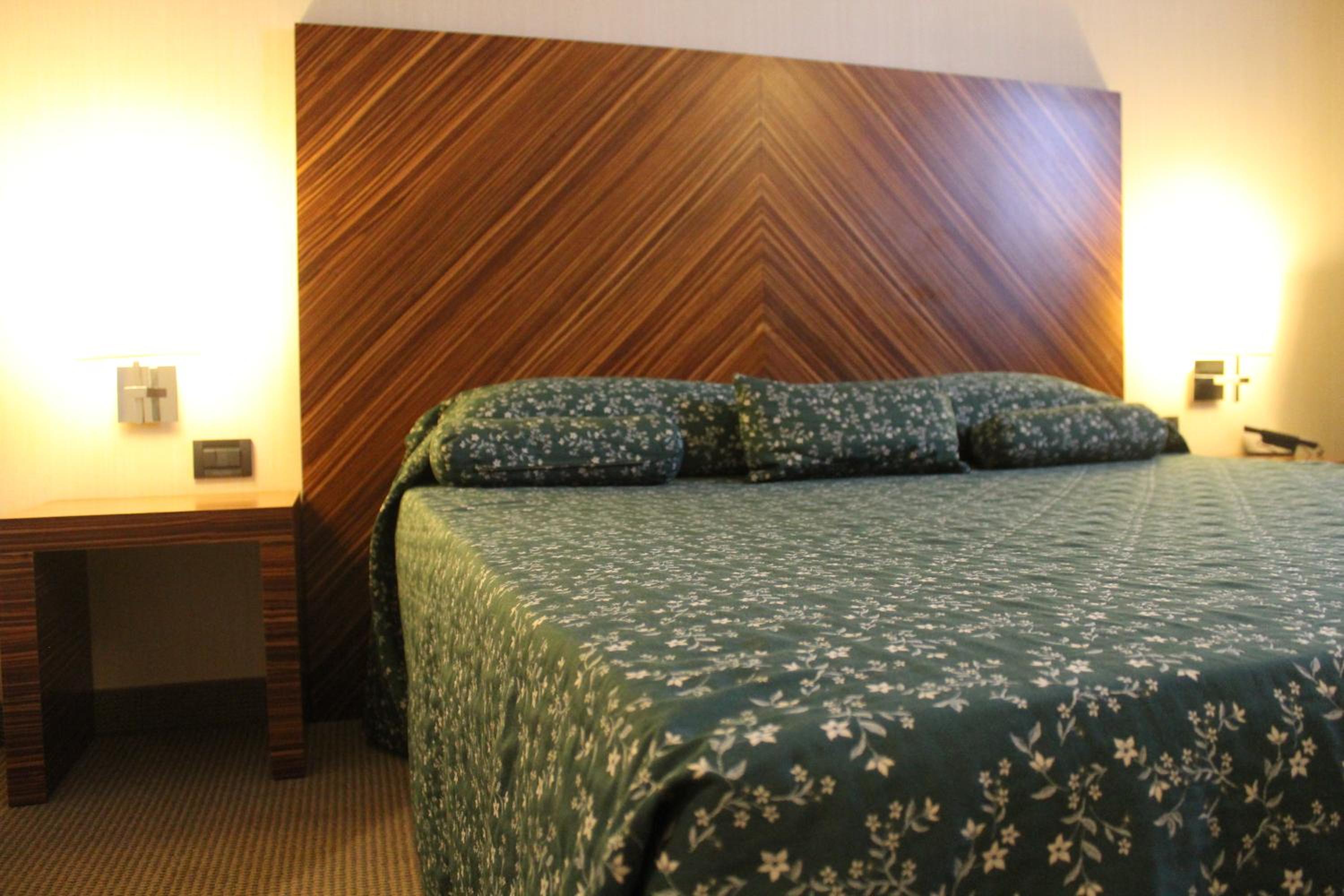 Double or Twin Room - Ground Floor photo 3