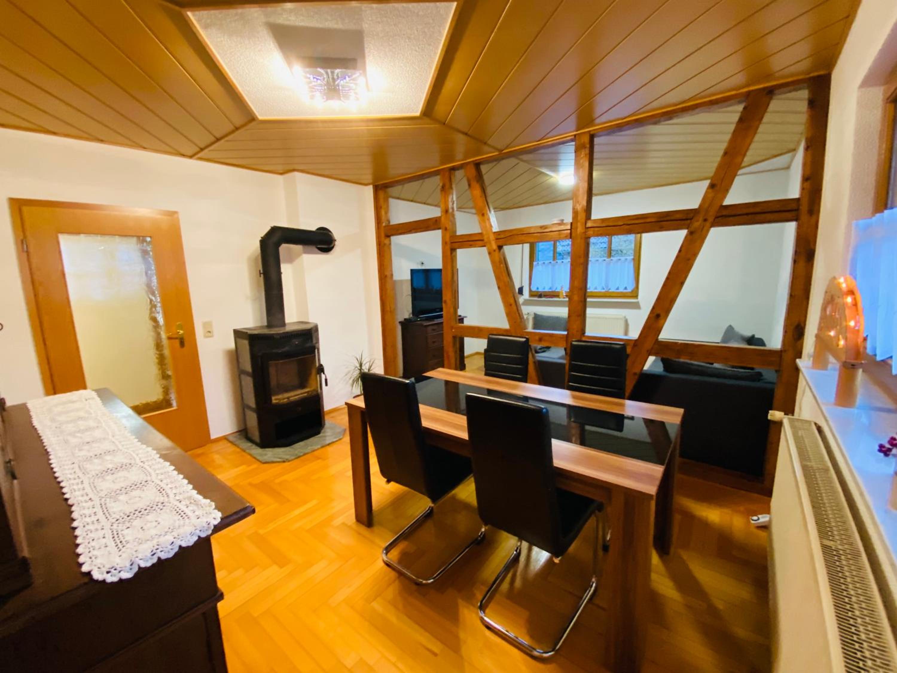 Three-Bedroom Apartment photo 2