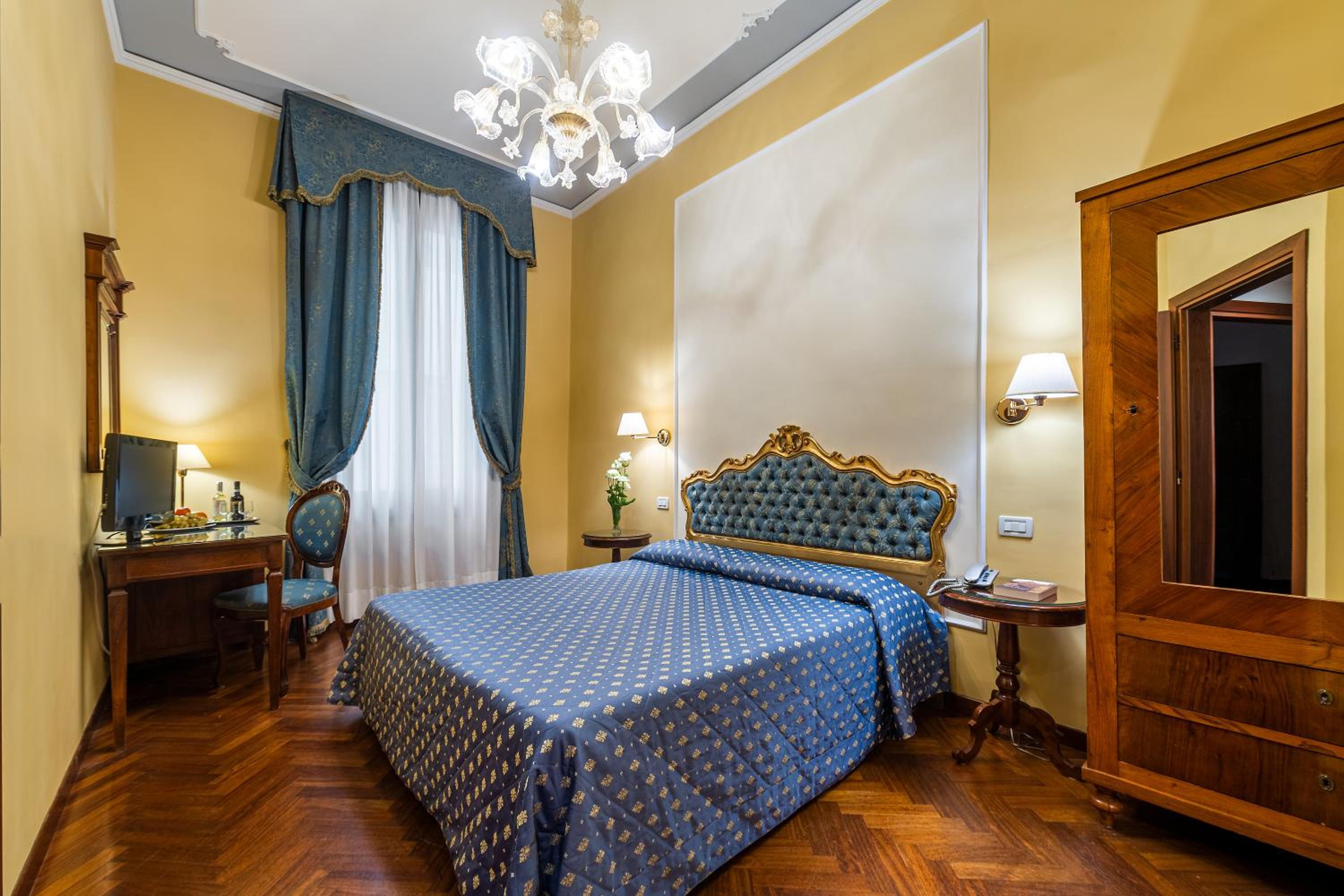 Quadruple Room photo 2