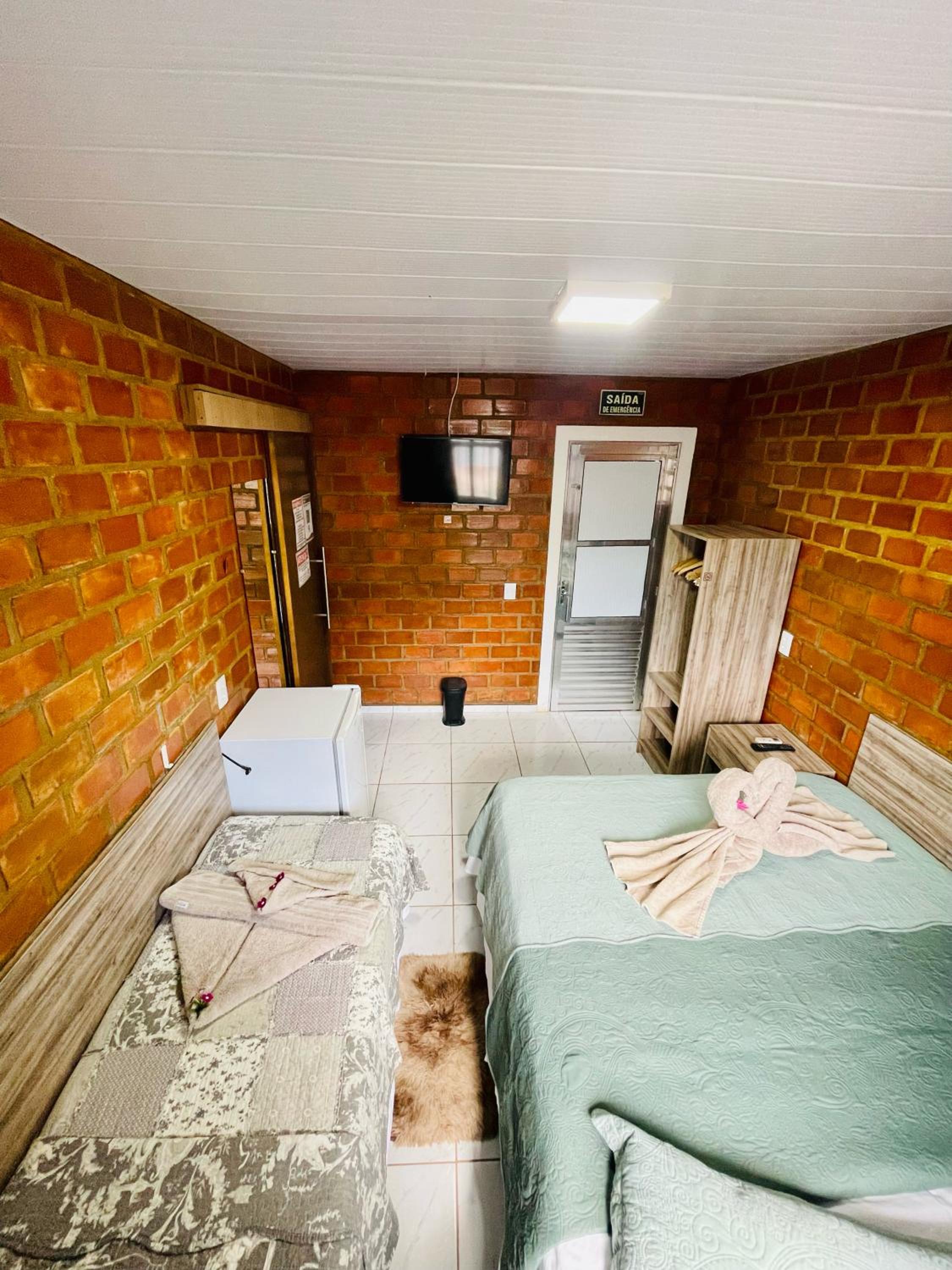 Standard Triple Room photo 2