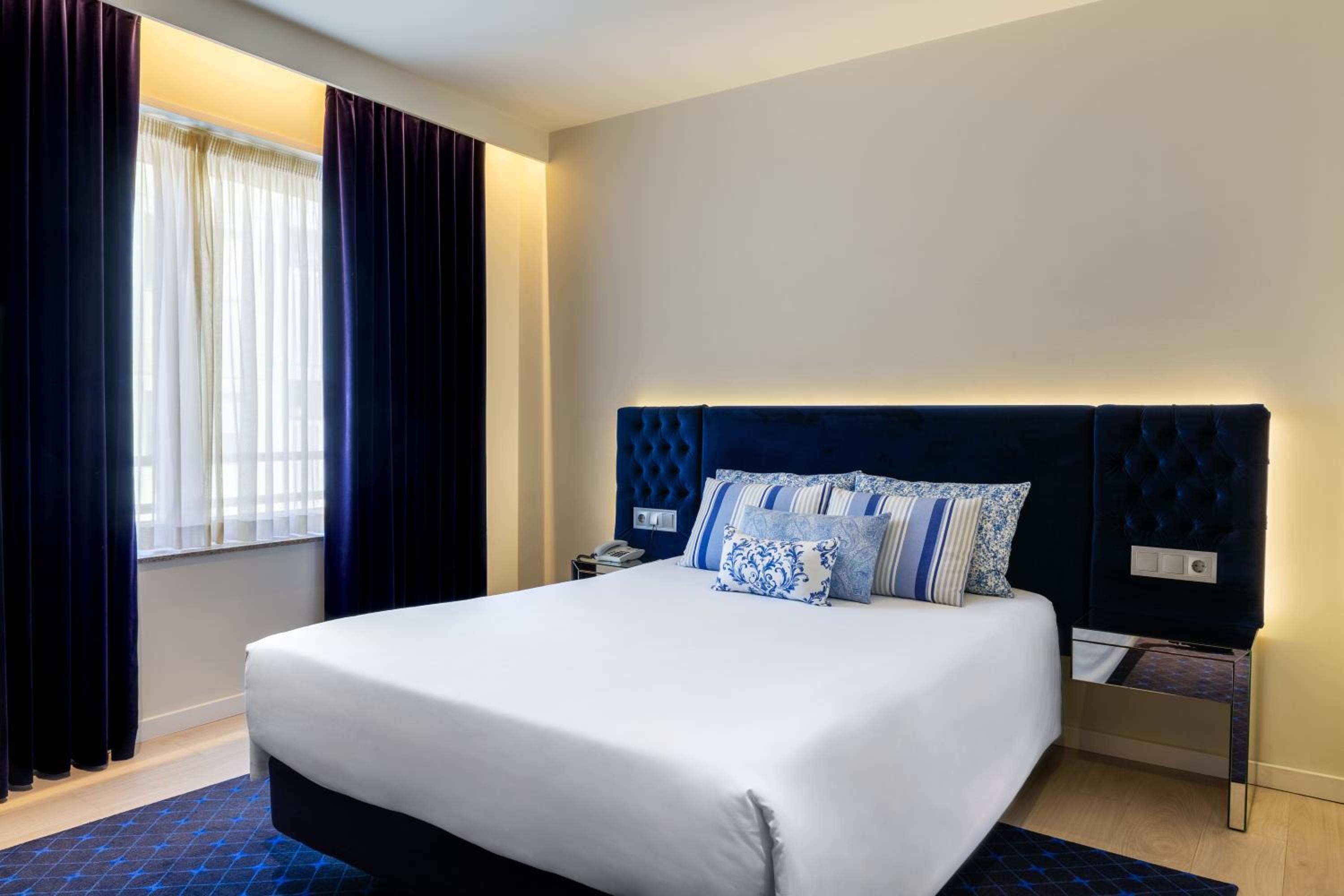 Available room