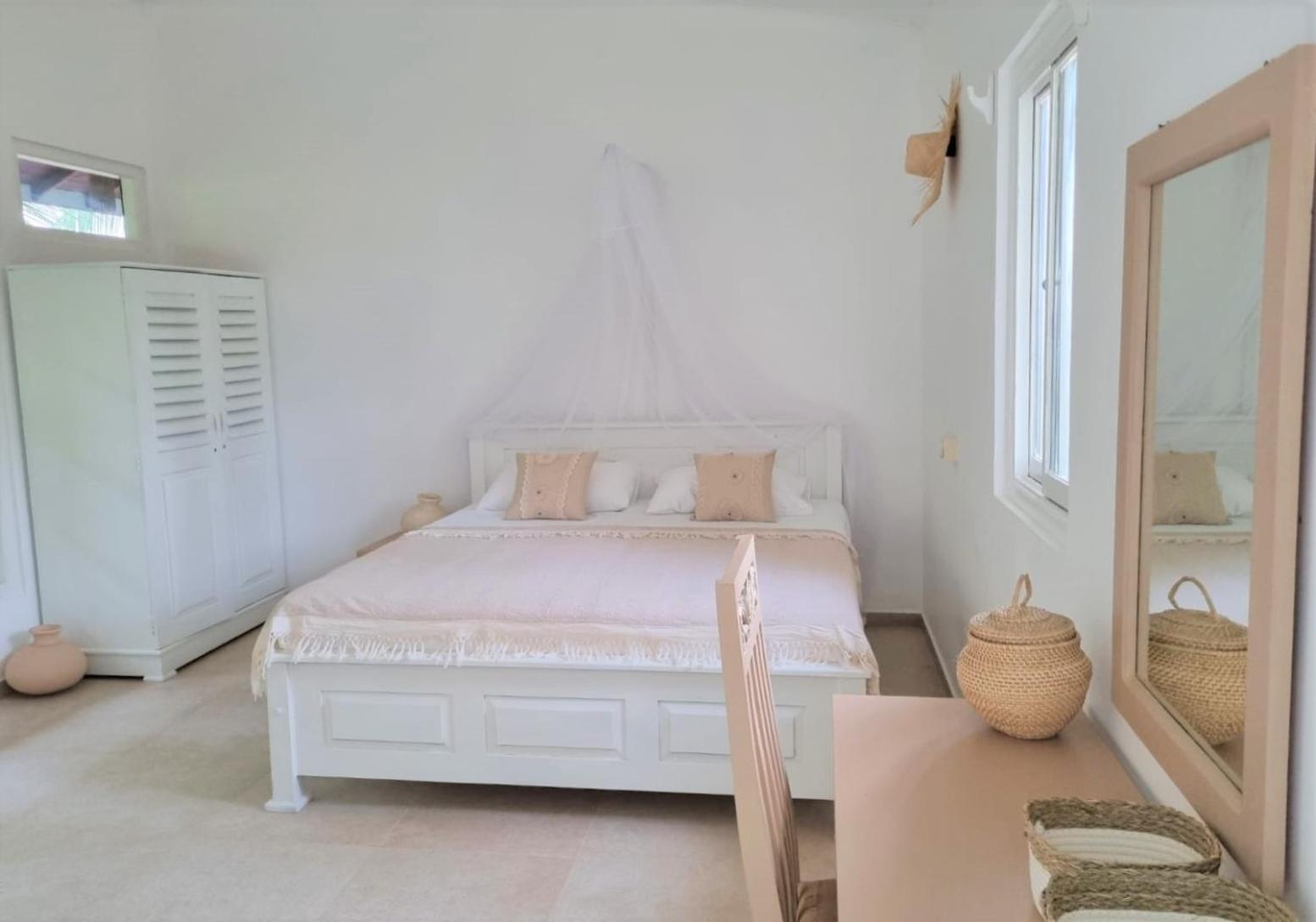 Queen Room with Balcony