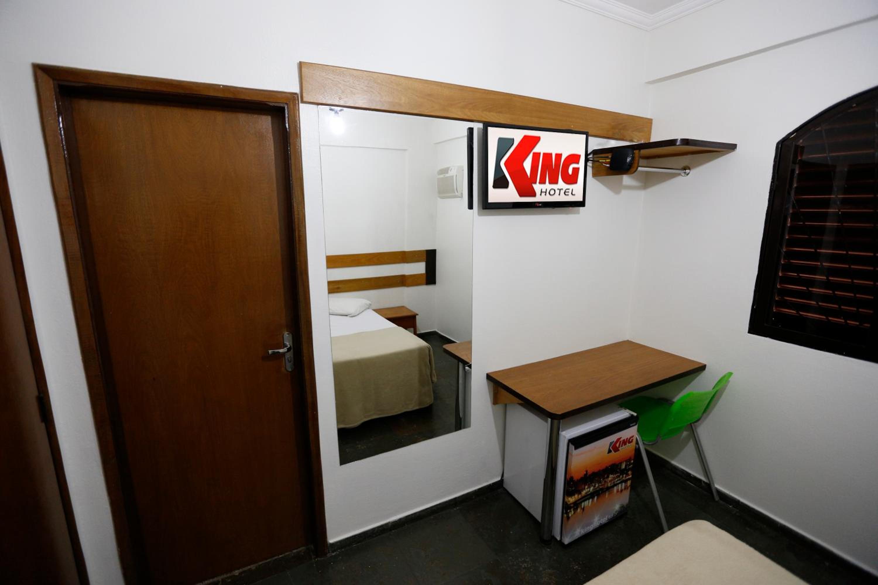 Standard Double Room photo 2