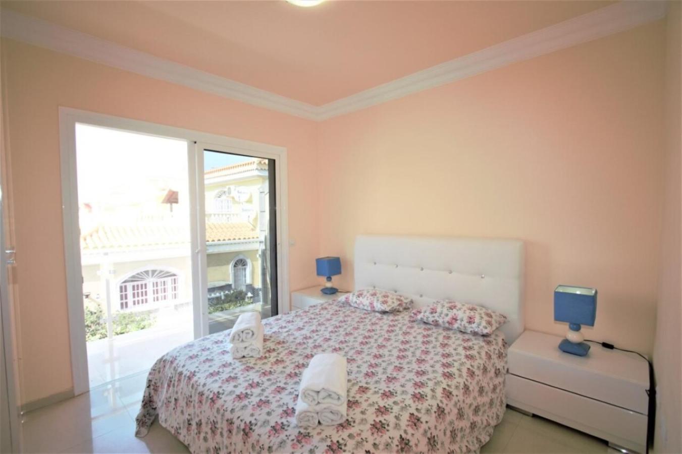 Villa con piscina privada