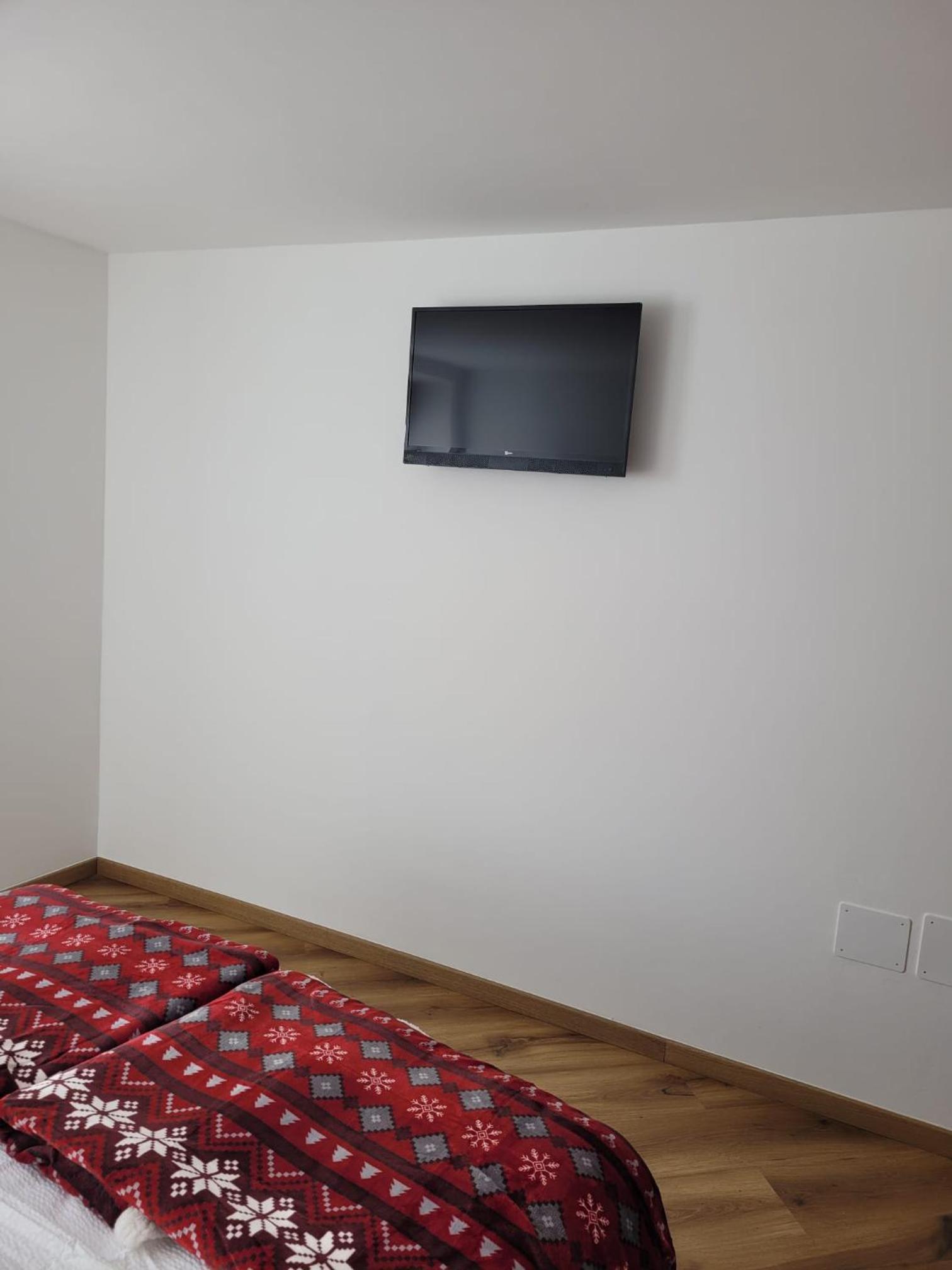 Apartment photo 2