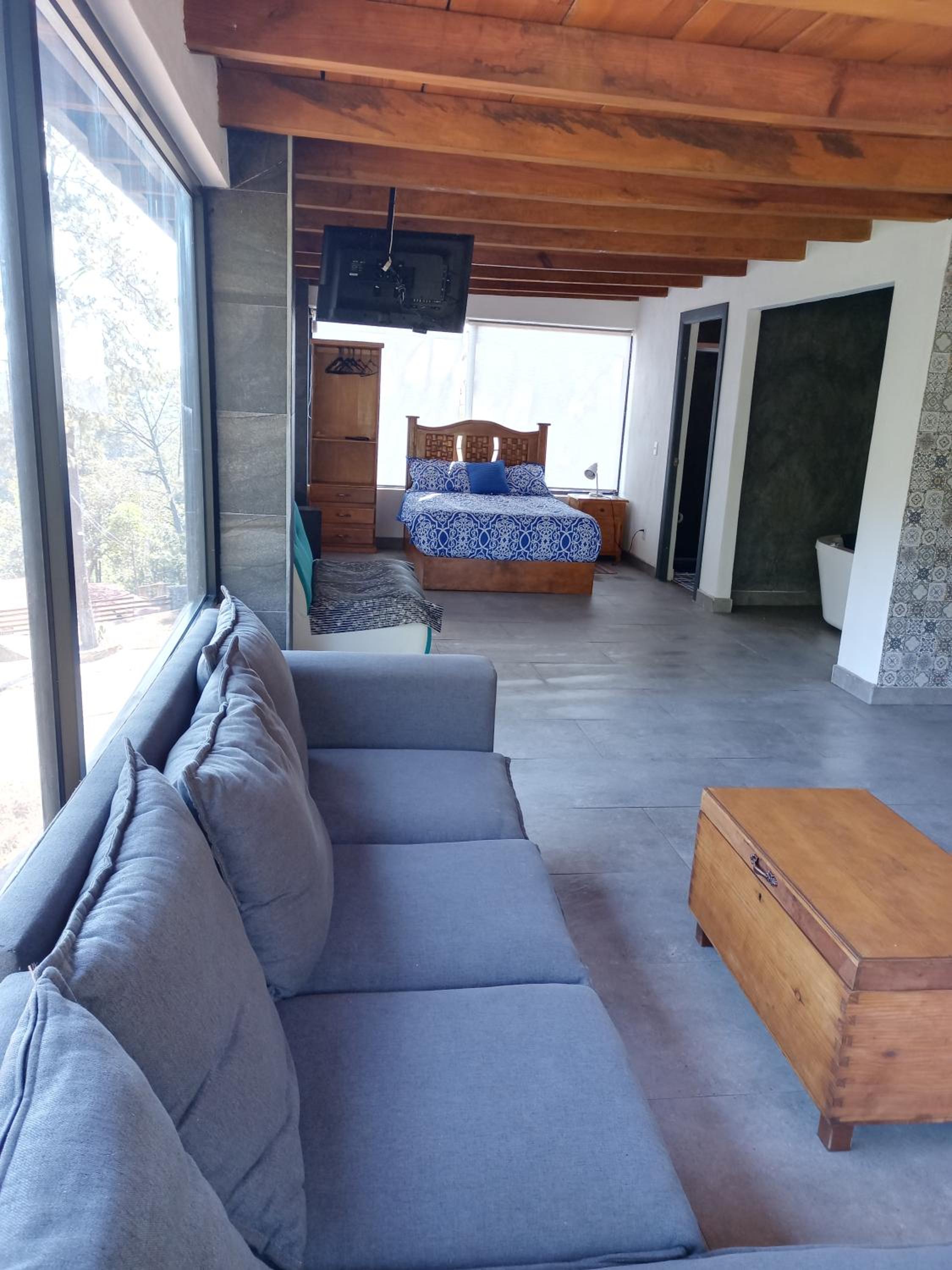 Deluxe Twin Room - Photo 8