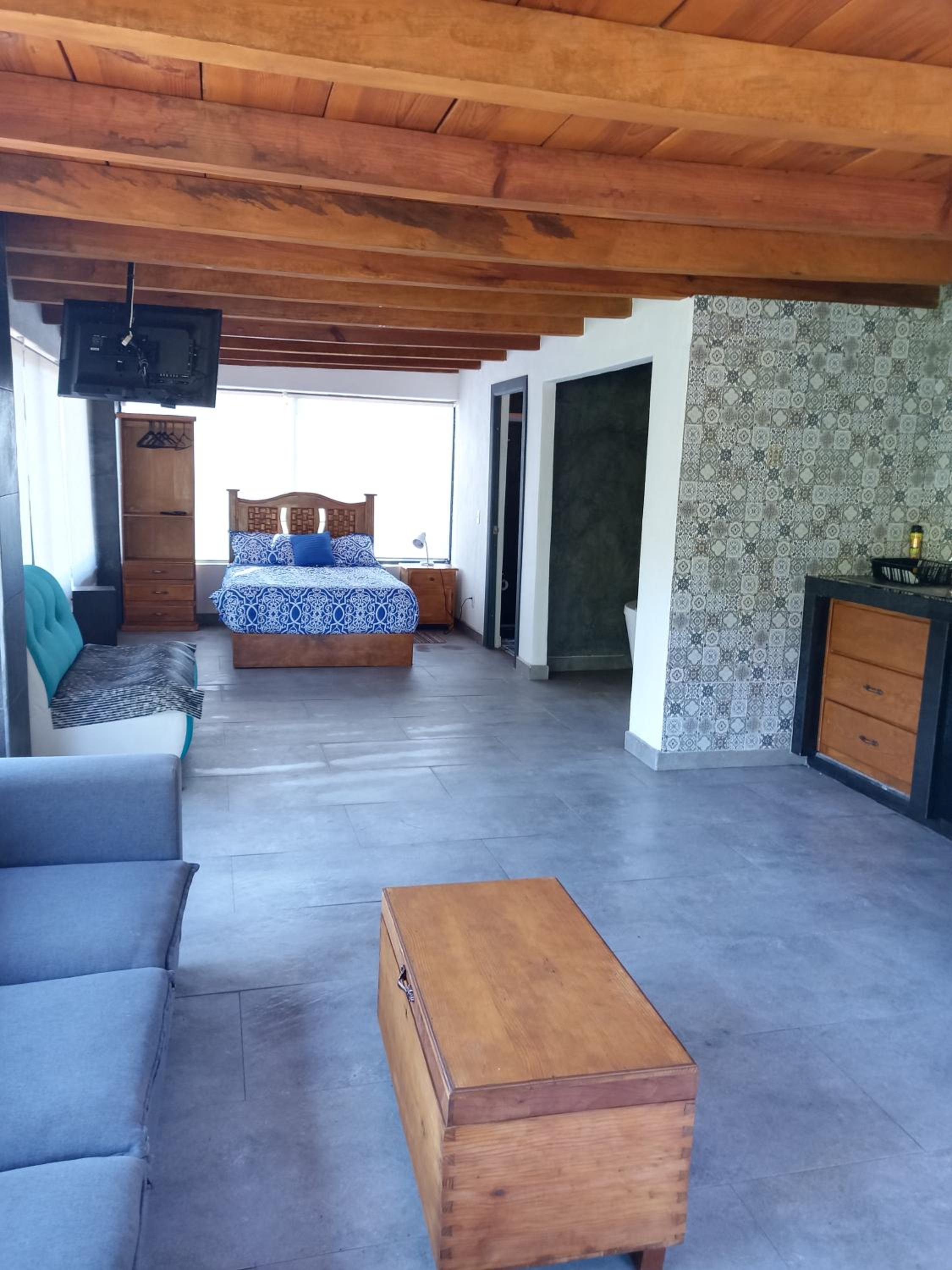 Deluxe Twin Room - Photo 9